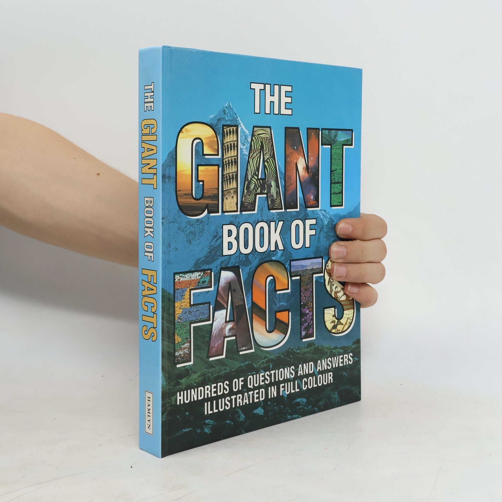 kolektiv The Giant book of facts