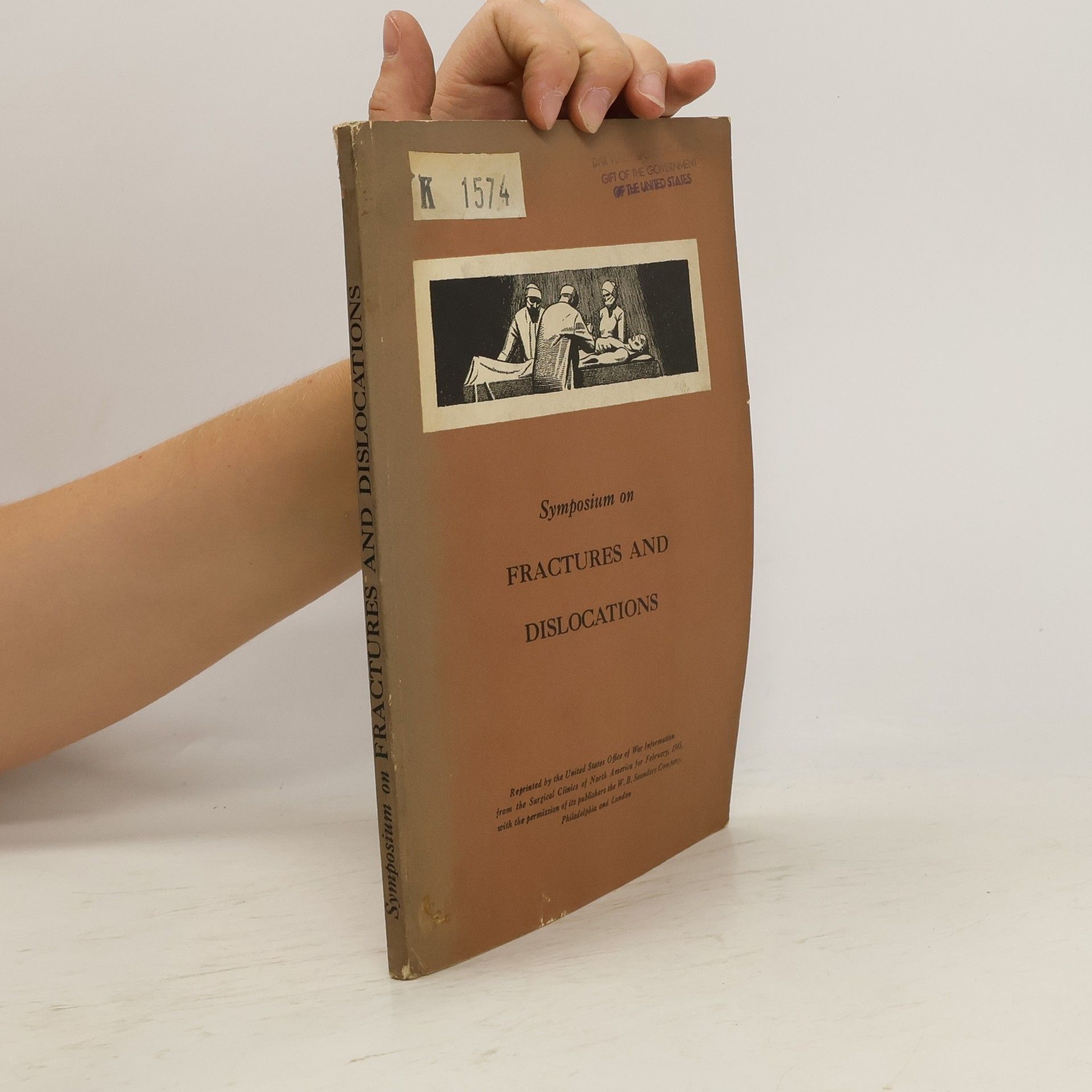 Collectif d'auteurs Symposium on Fractures and Dislocations