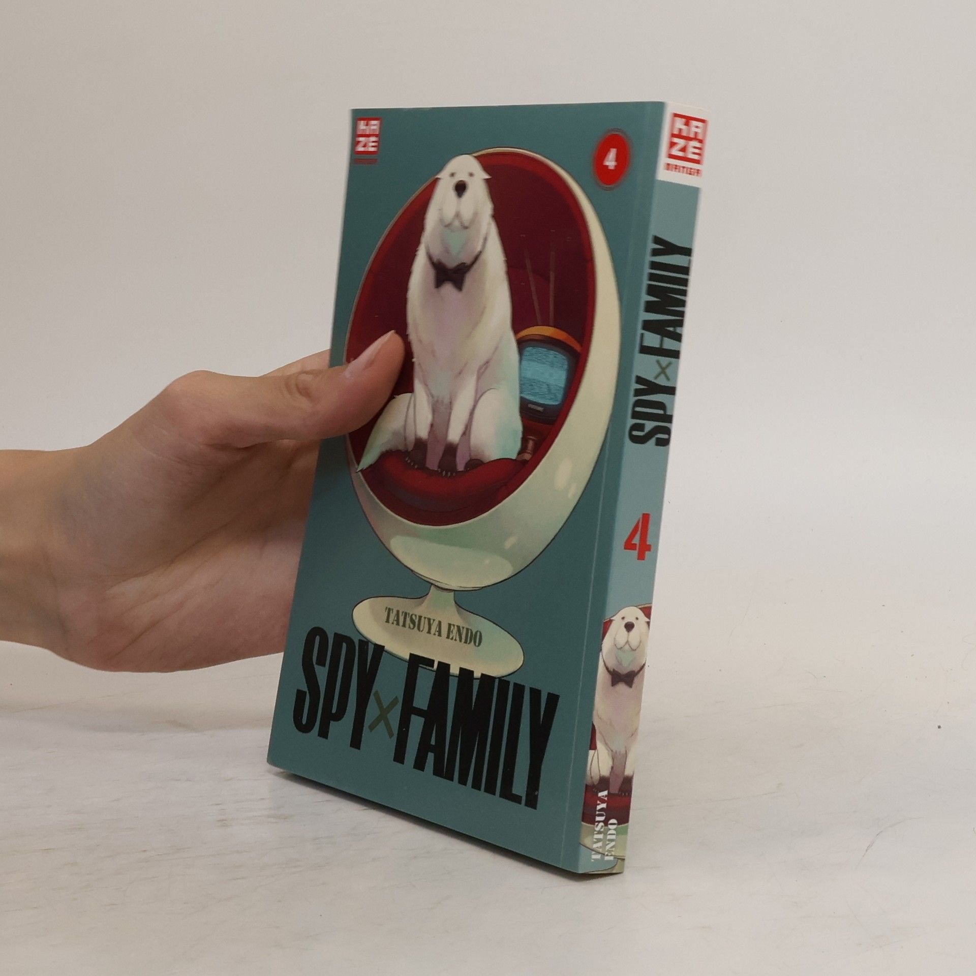 Tacuja Endó Spy x Family 4