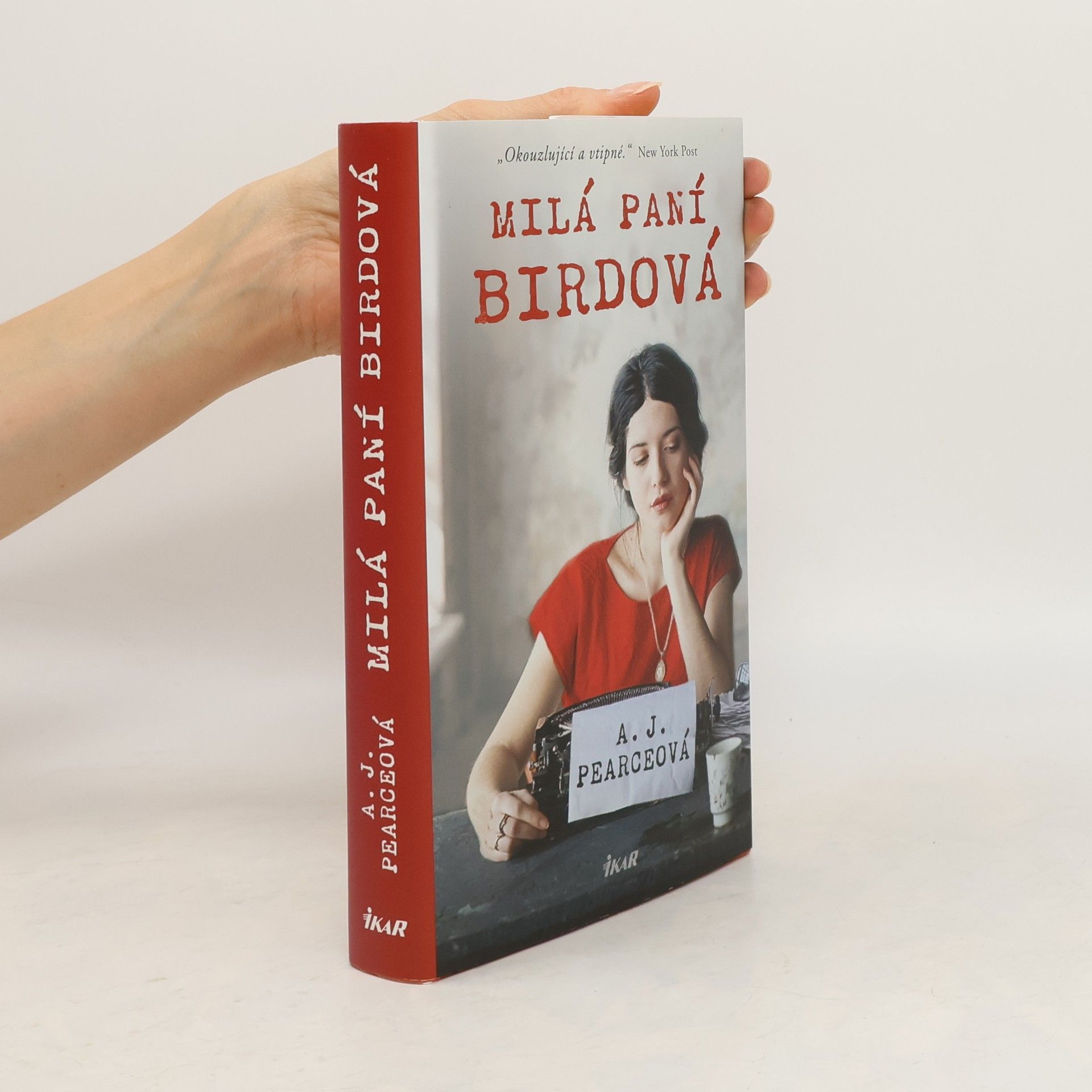 A. J. Pearce Milá paní Birdová