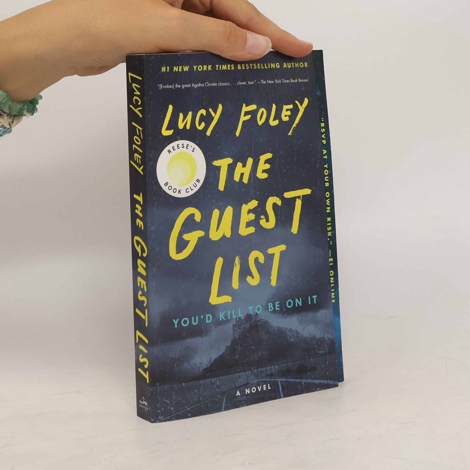 Lucy Foley The Guest List