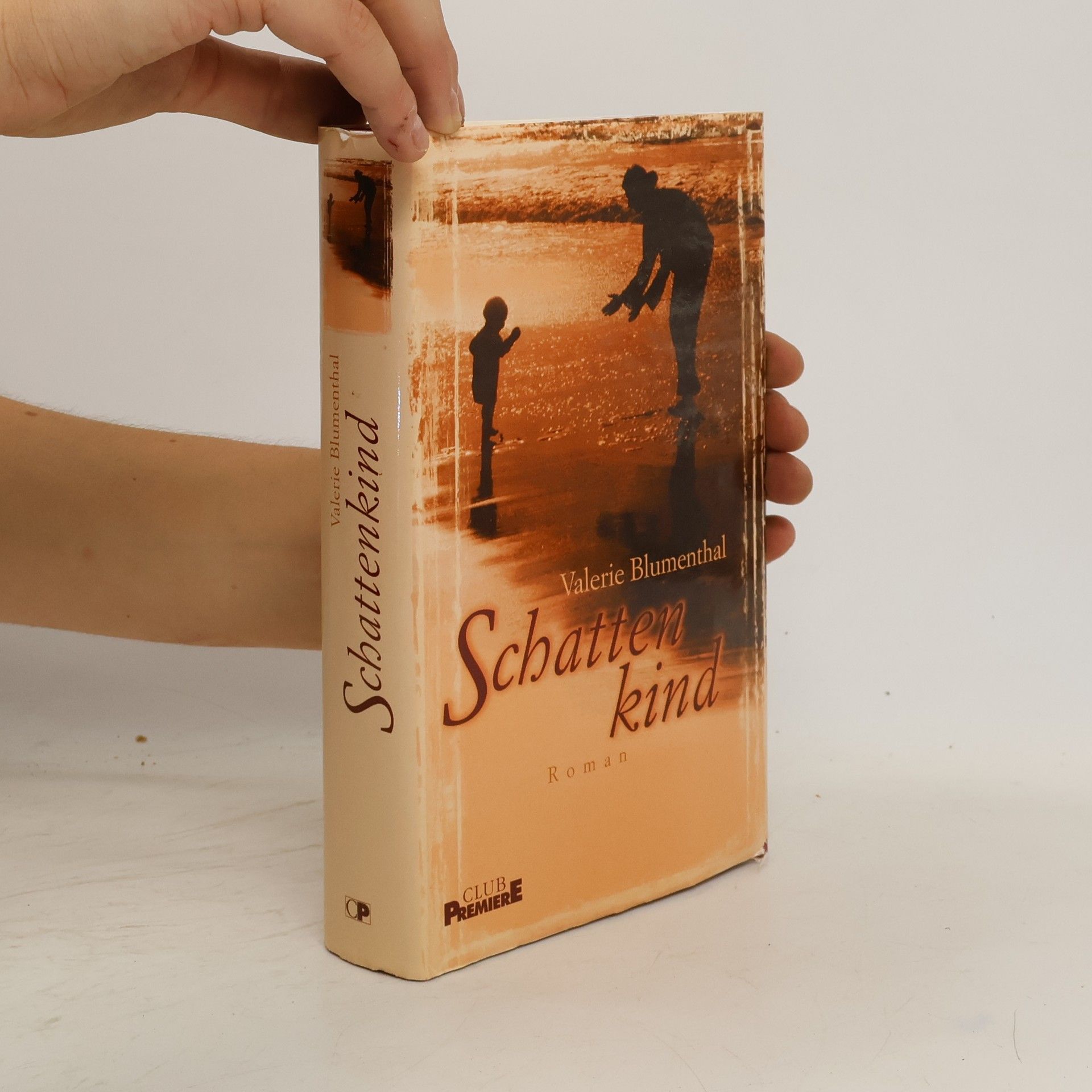 Valerie Blumenthal Schattenkind