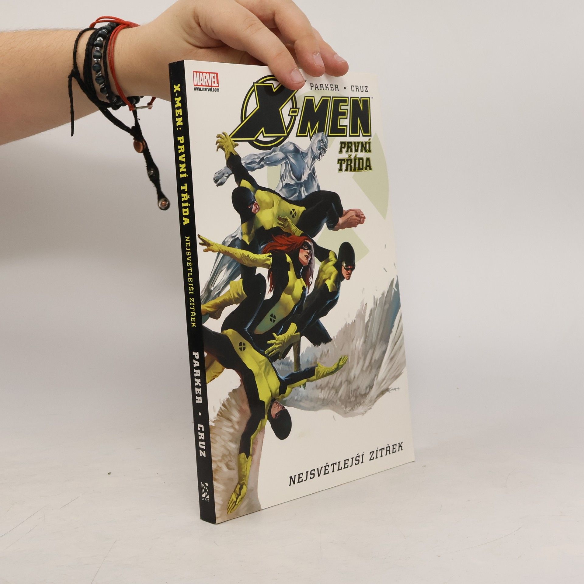 Jeff Parker X-Men: První třída. Nejsvětlejší zítřek