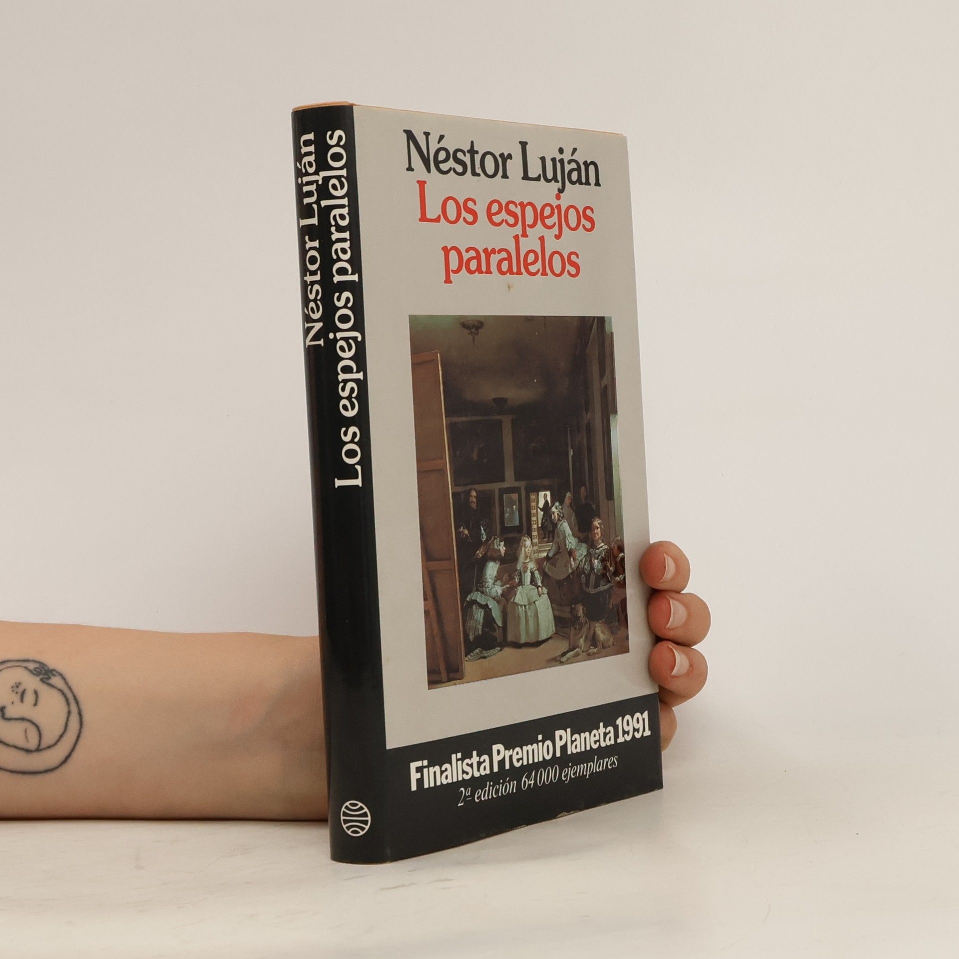 Néstor Luján Los espejos paralelos