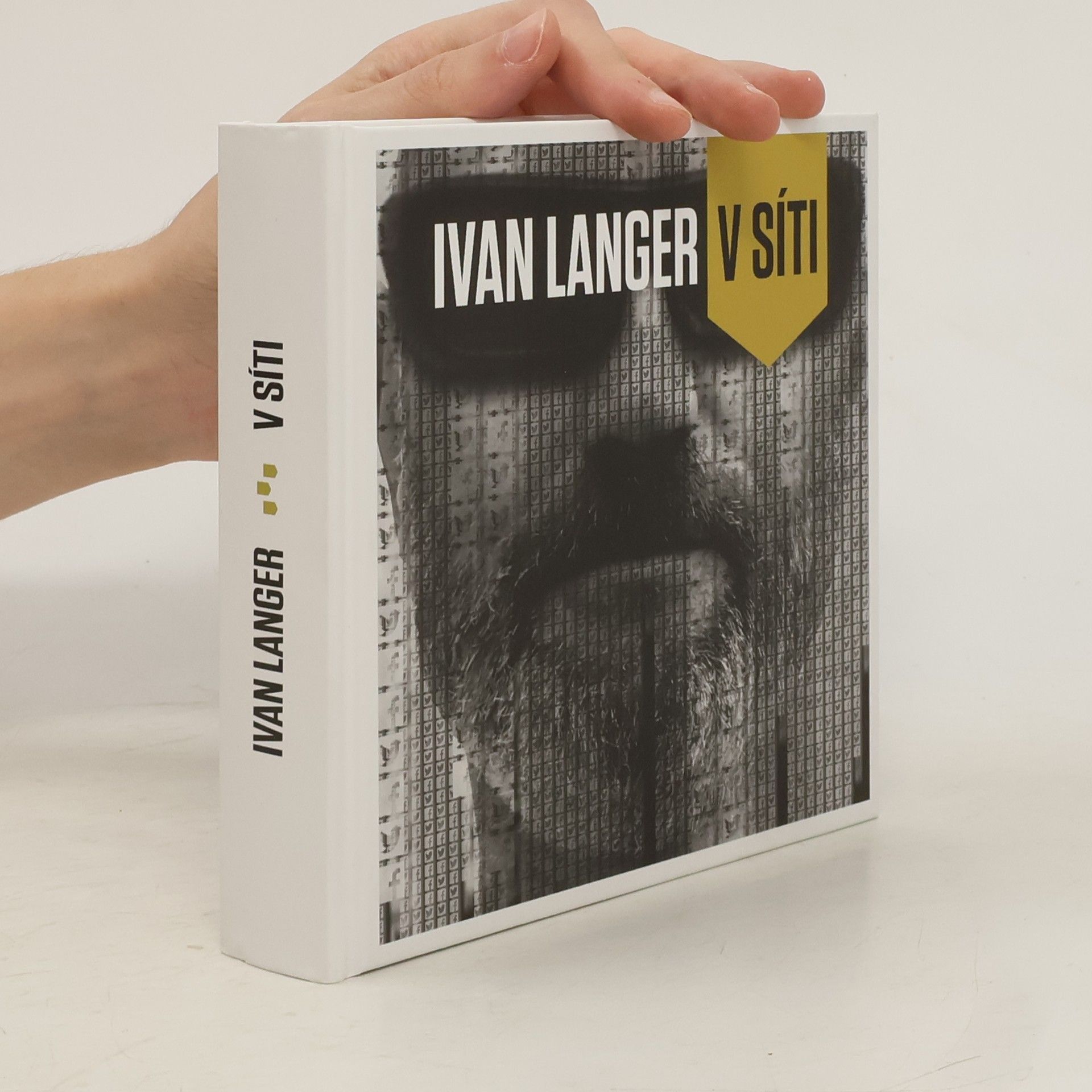 Ivan Langer V síti