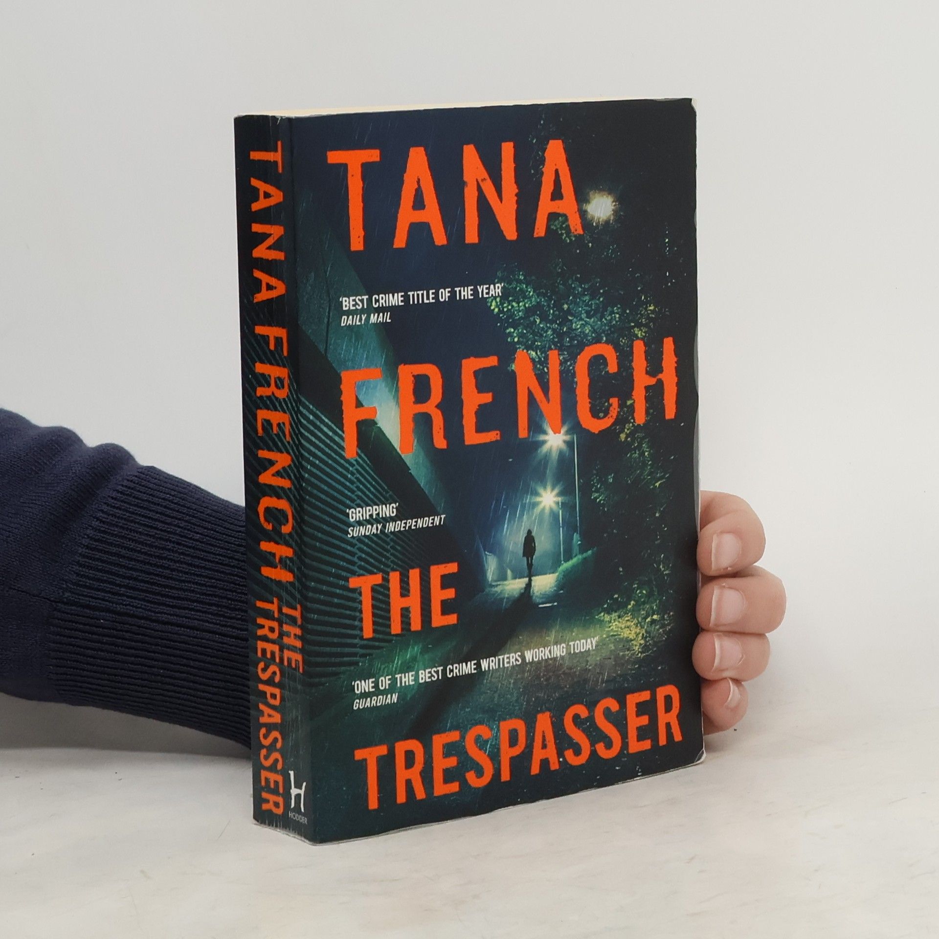 Tana French The trespasser