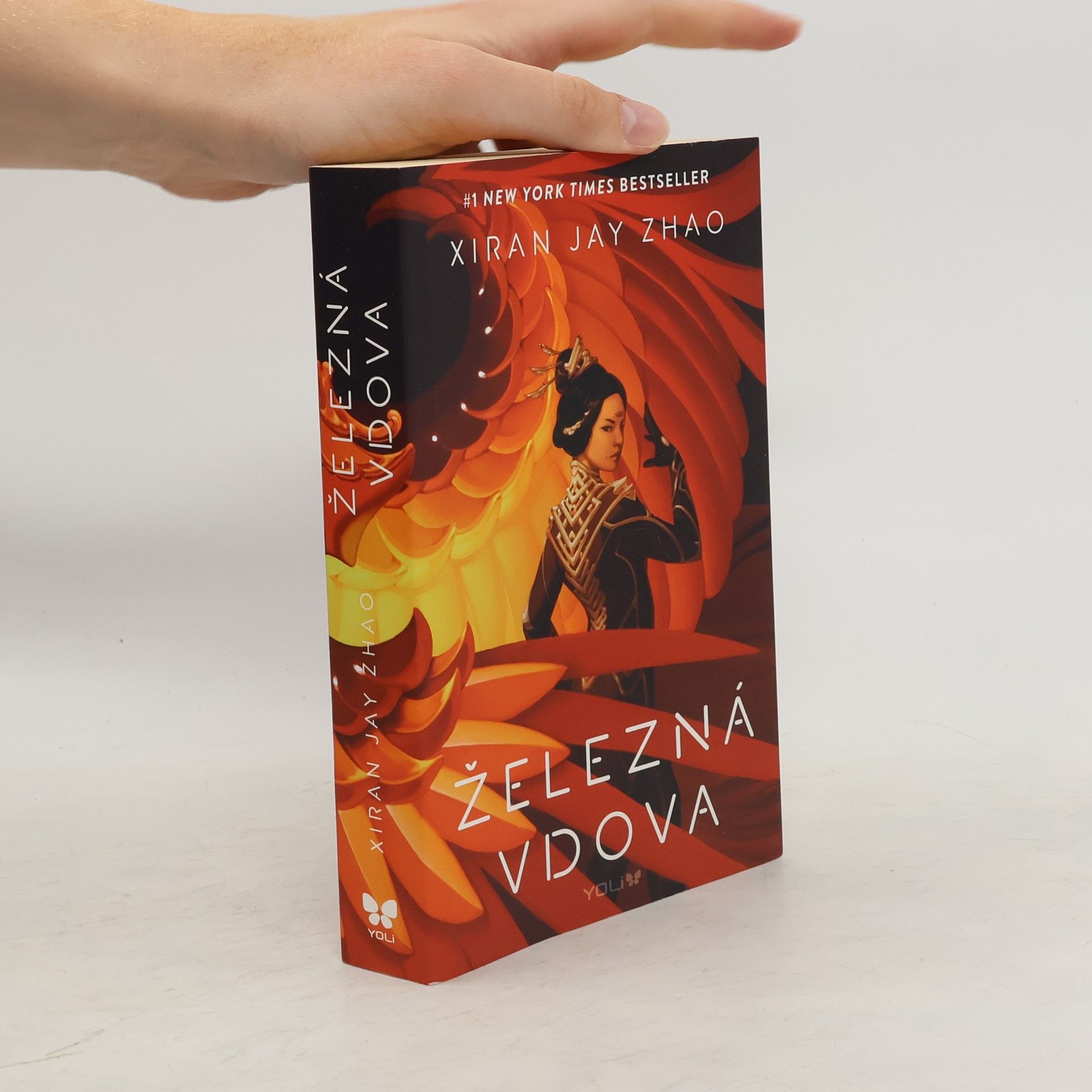 Xiran Jay Zhao Železná vdova