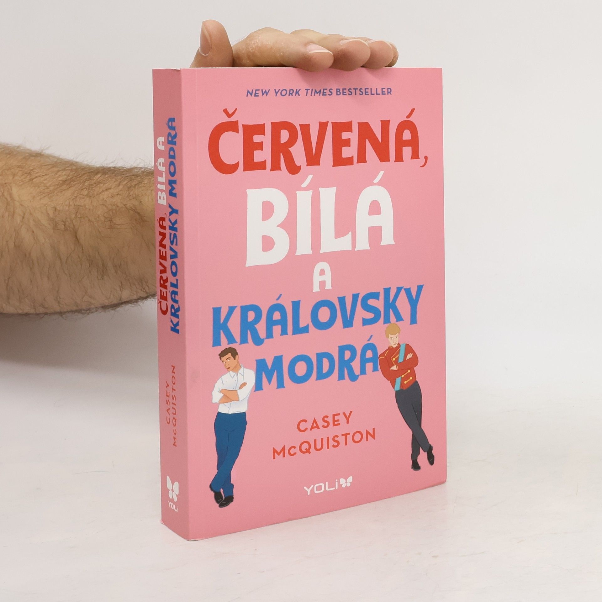 Casey McQuiston Červená, bílá a královsky modrá