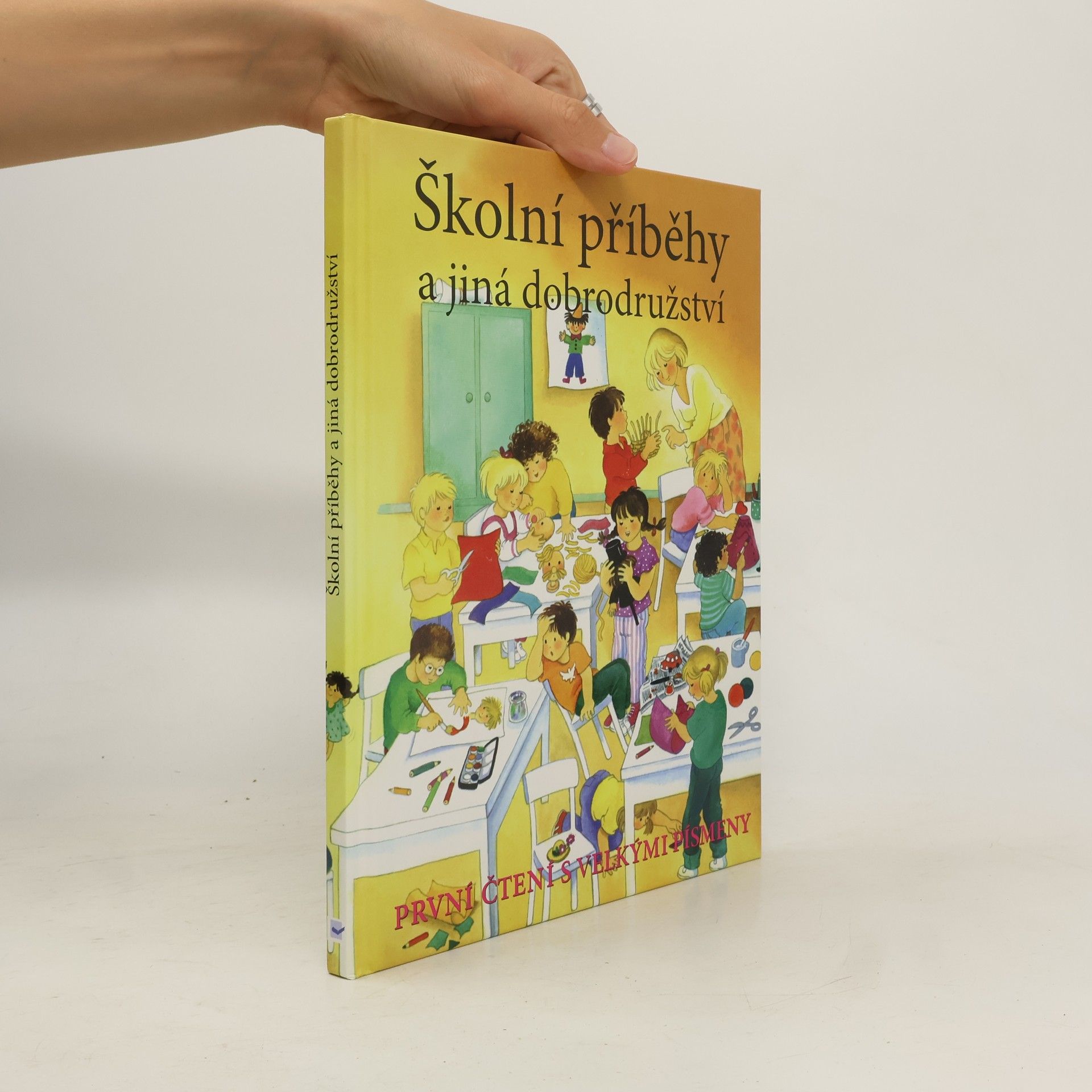 Valériane Macías Školní příběhy a jiná dobrodružství