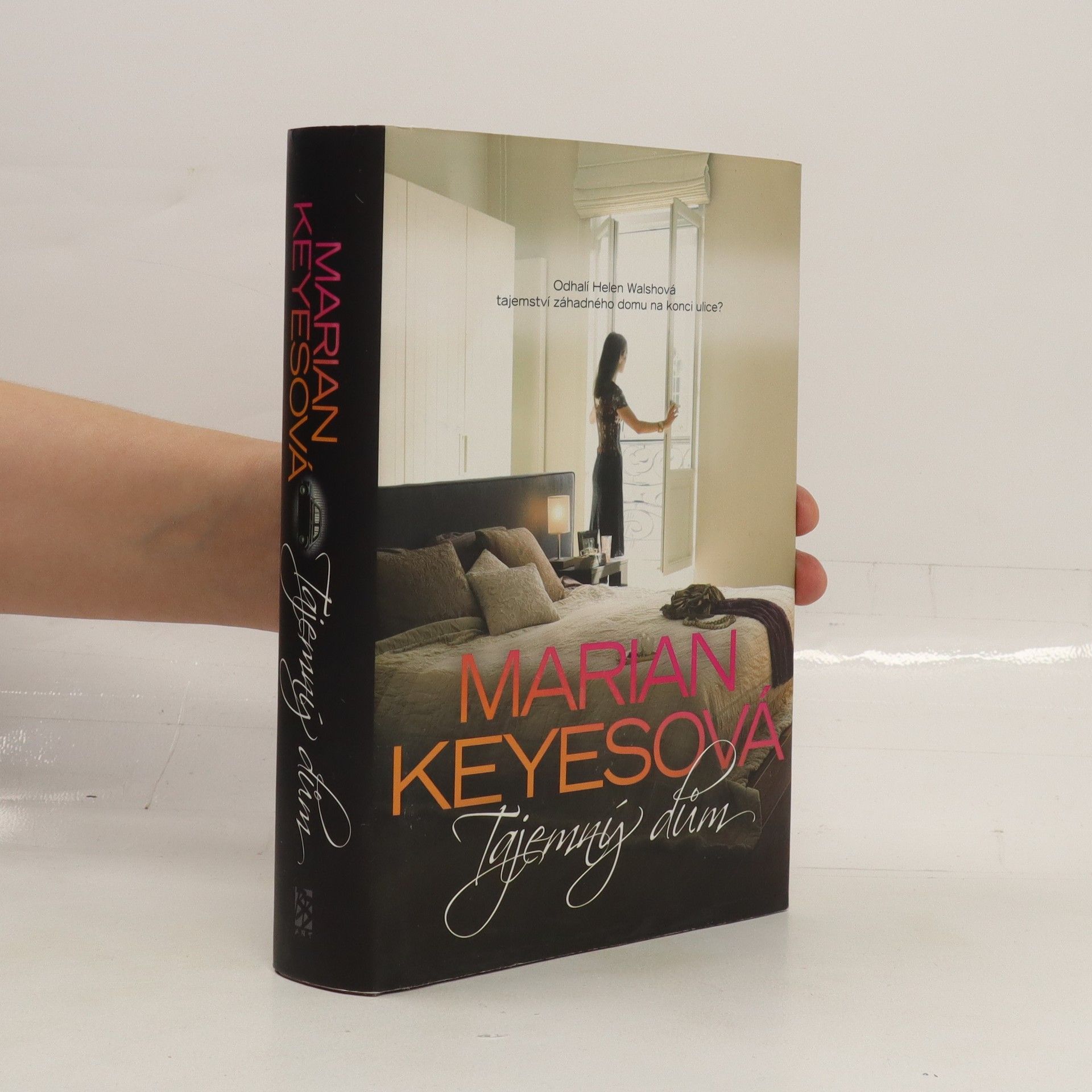 Marian Keyes Tajemný dům