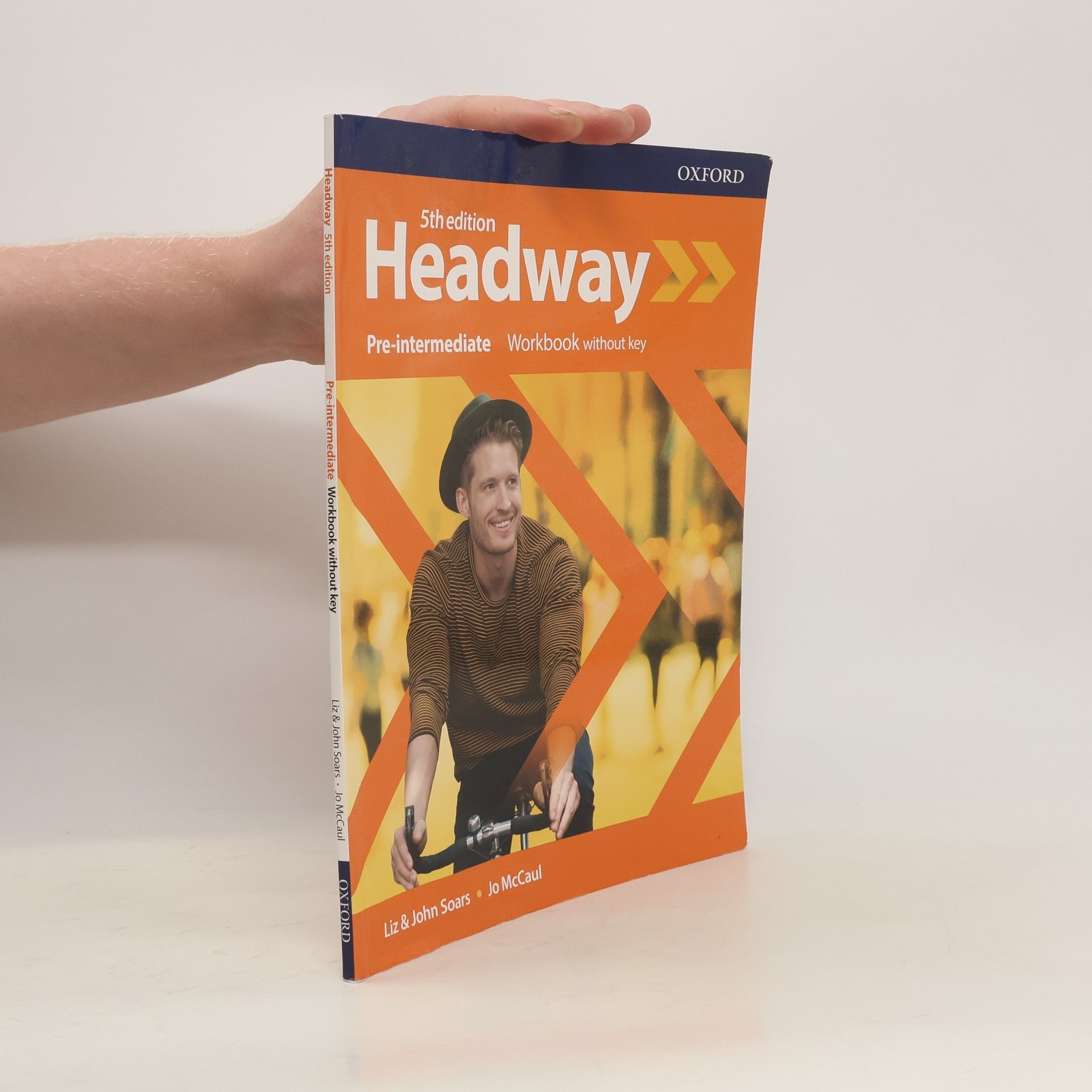 Liz Soars Headway. Pre-intermediate. Workbook without key