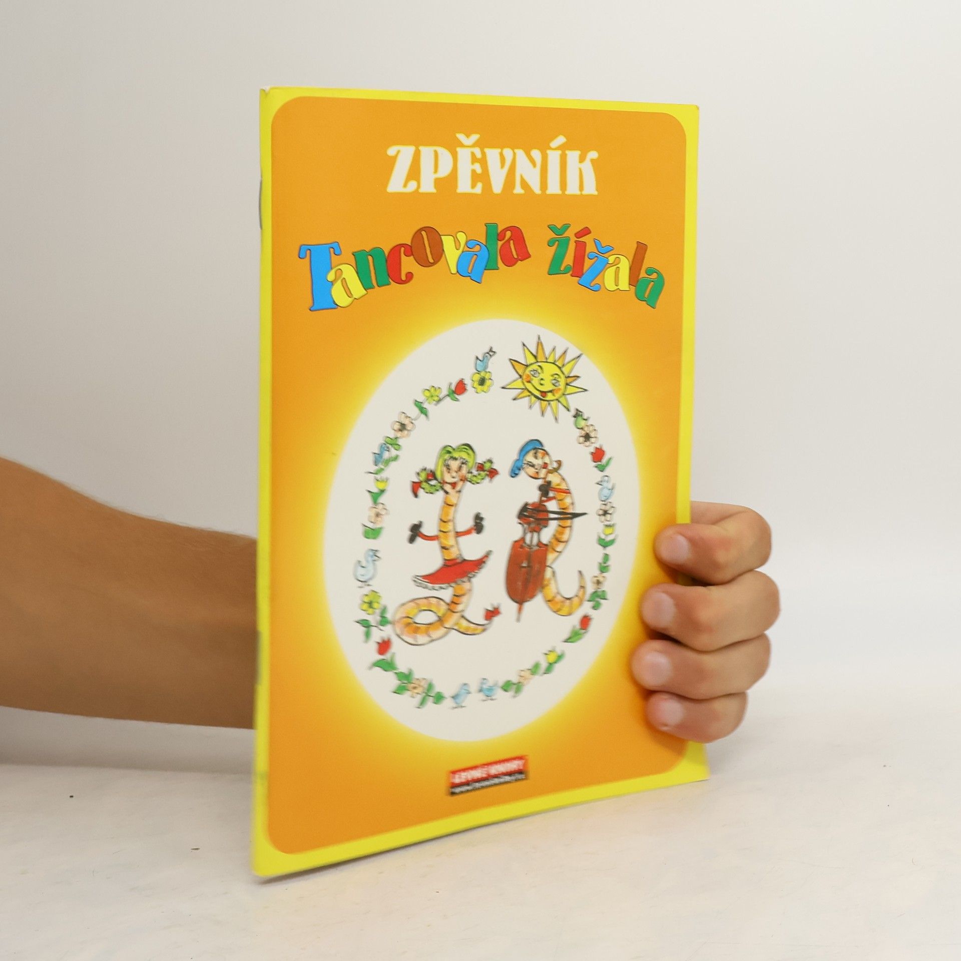 Radim Linhart Tancovala žížala : zpěvník
