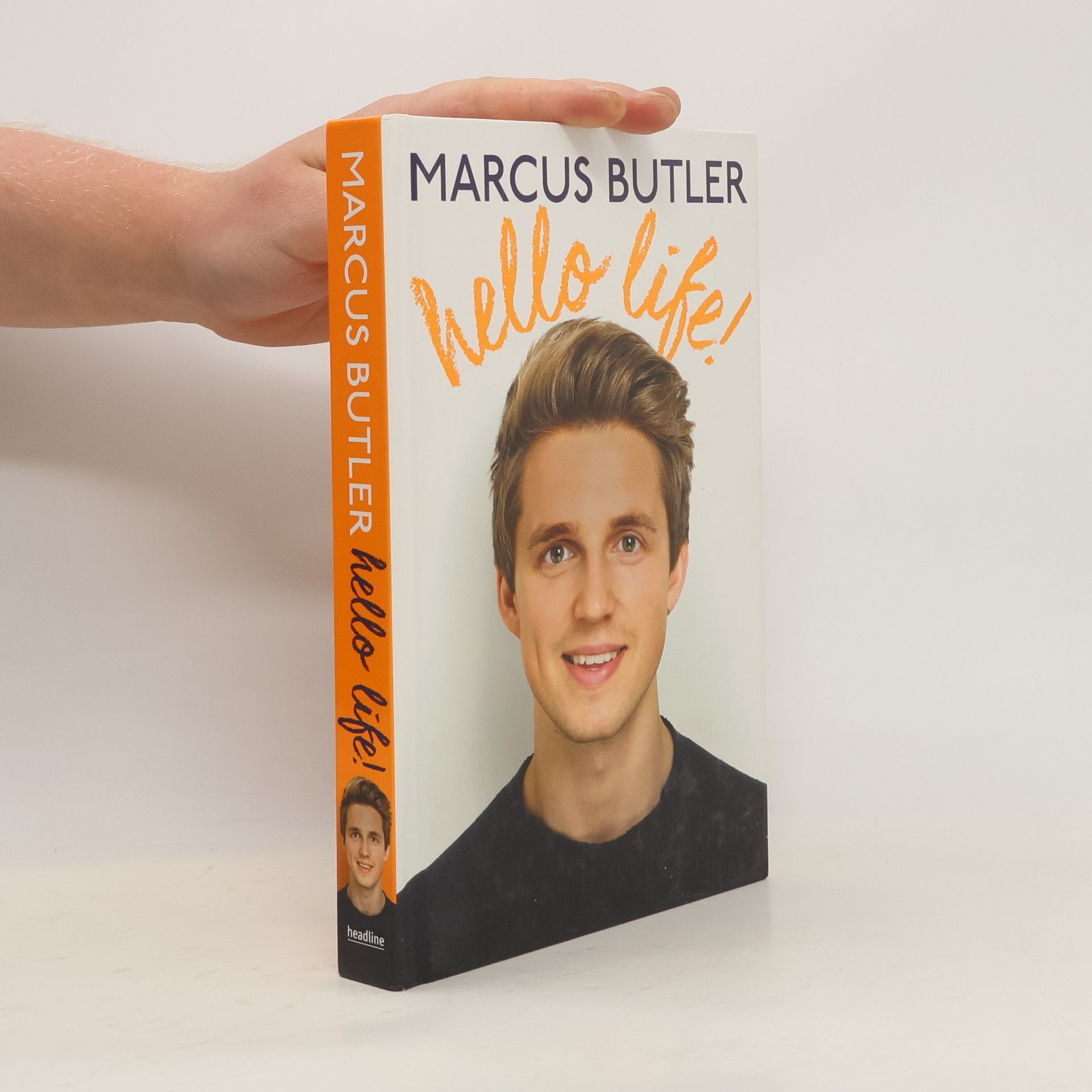 Marcus Butler Hello life!