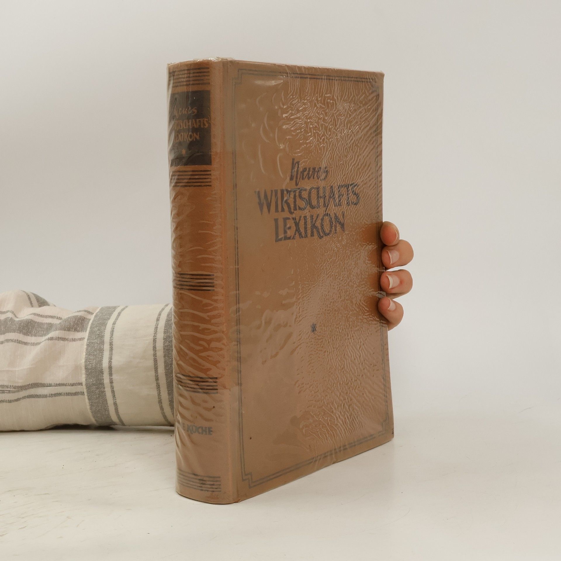 Collectif d'auteurs Neues Wirtschafts Lexikon
