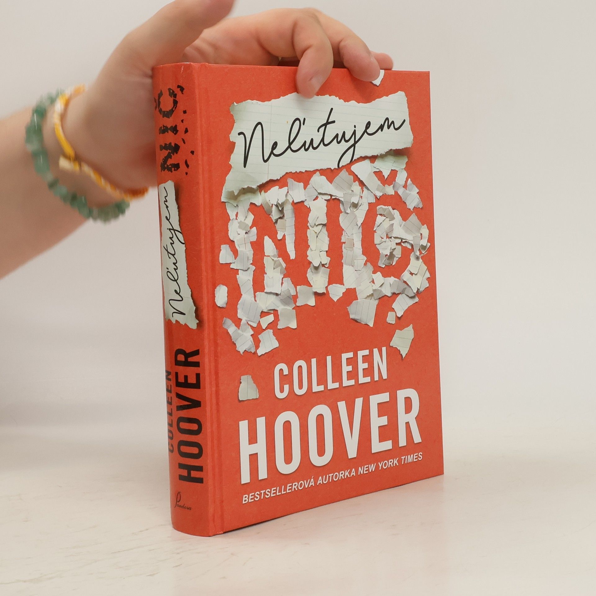Colleen Hoover Neľutujem nič