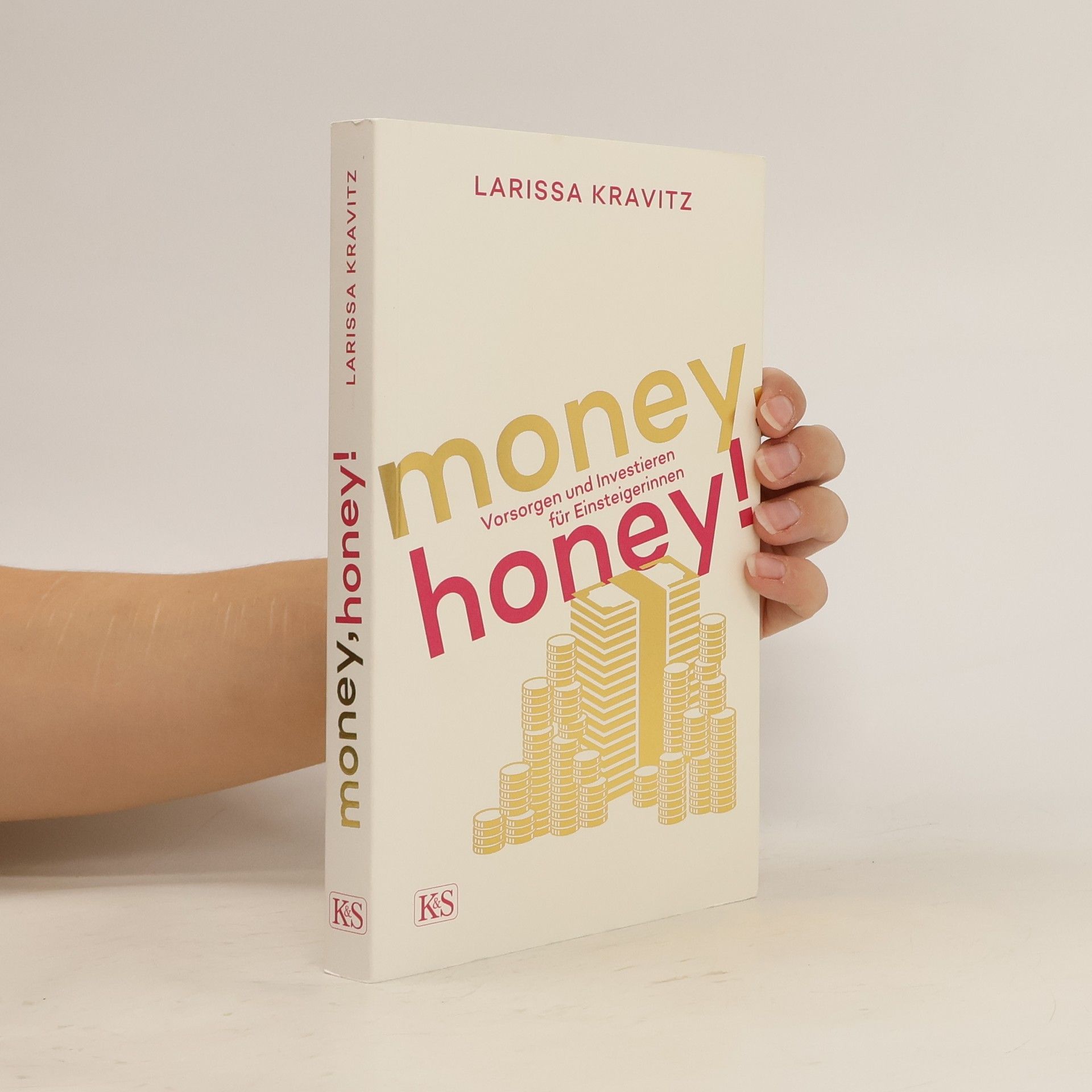 Larissa Kravitz Money, honey!