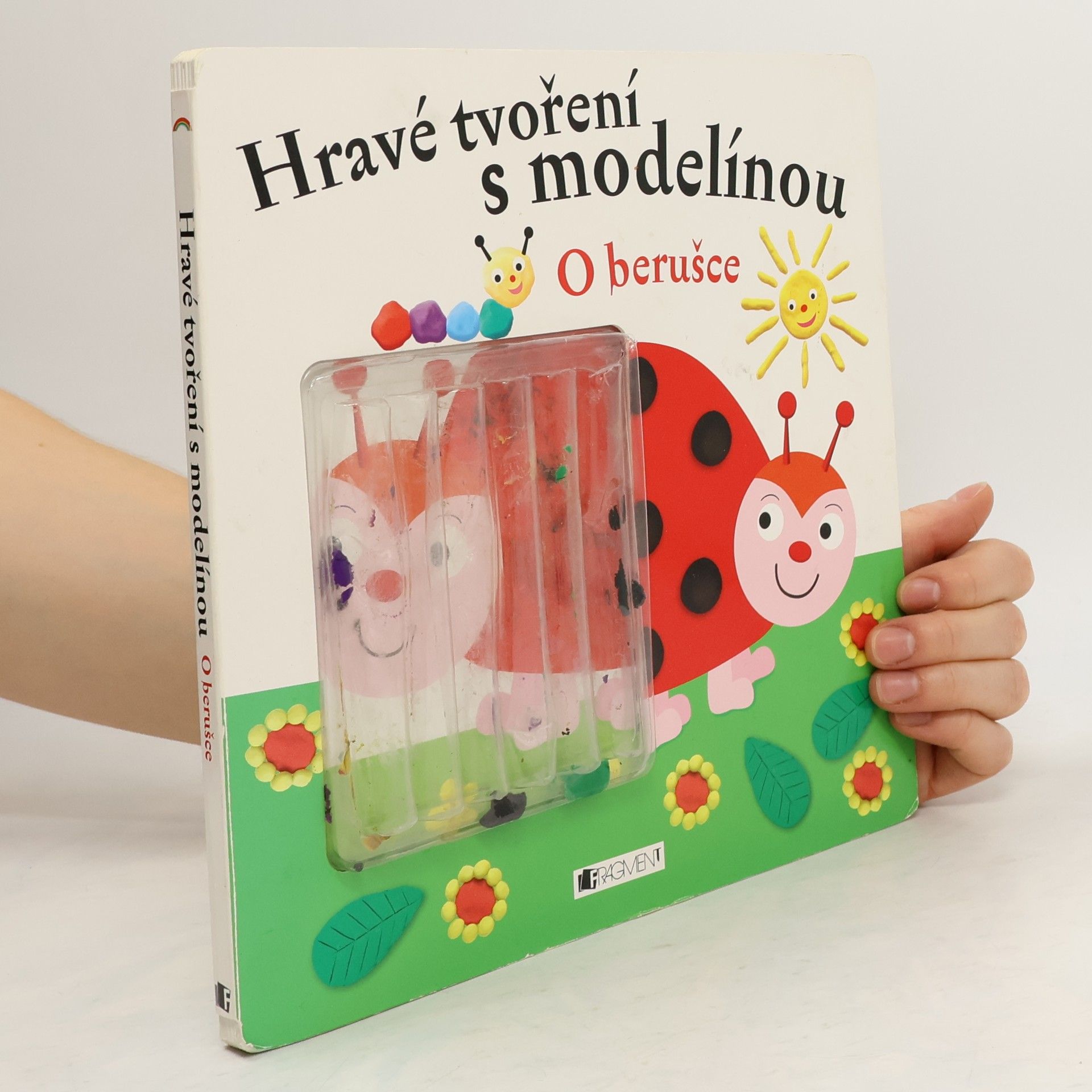 Auteurscollectief Hravé tvoření s modelínou – O berušce