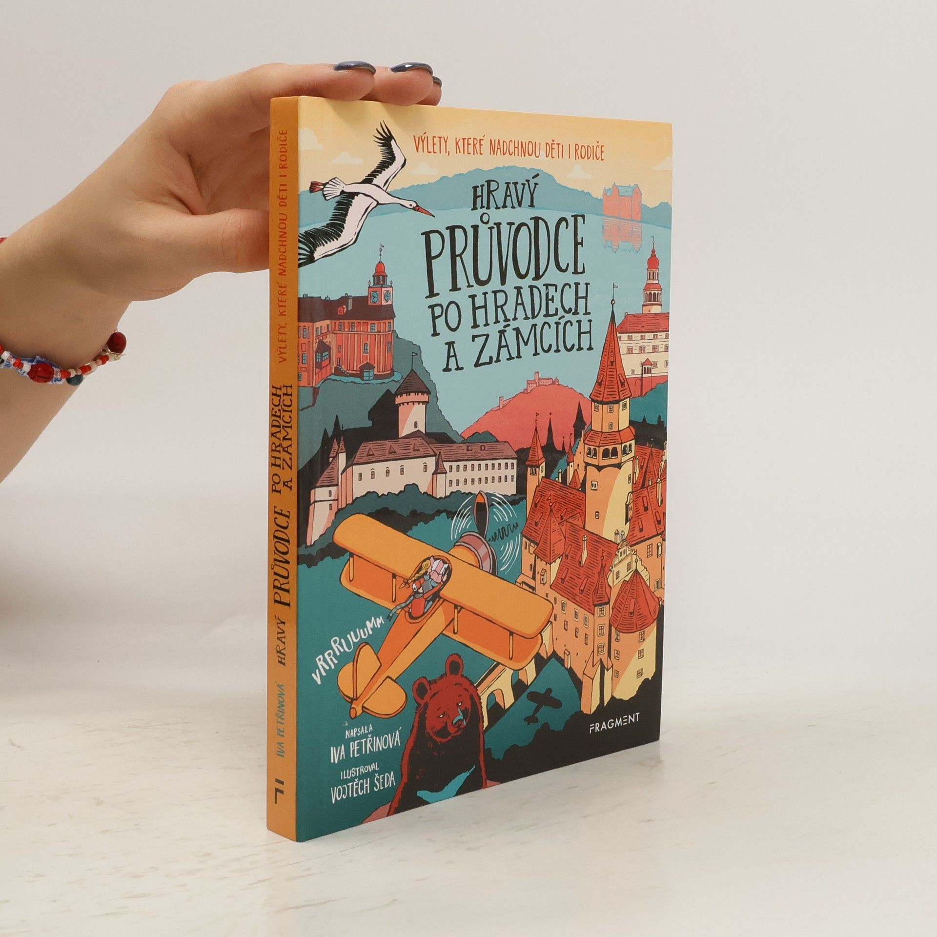 Auteurscollectief Hravý průvodce po hradech a zámcích