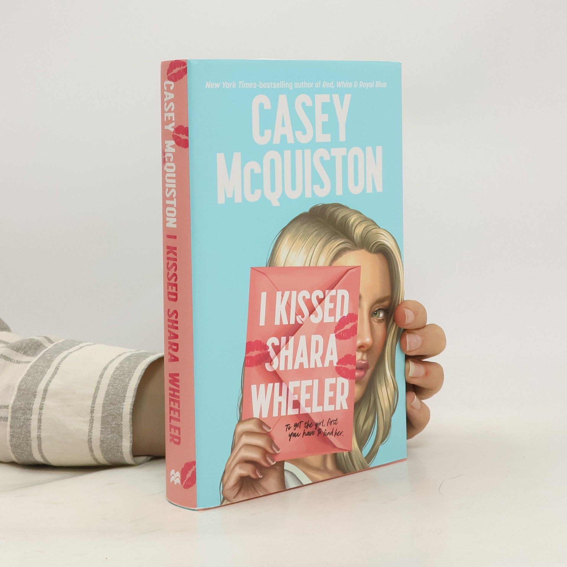 Casey McQuiston I Kissed Shara Wheeler