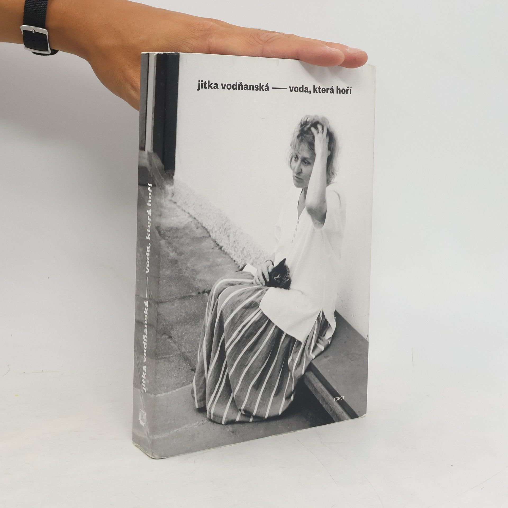 Jitka Vodňanská Voda, která hoří