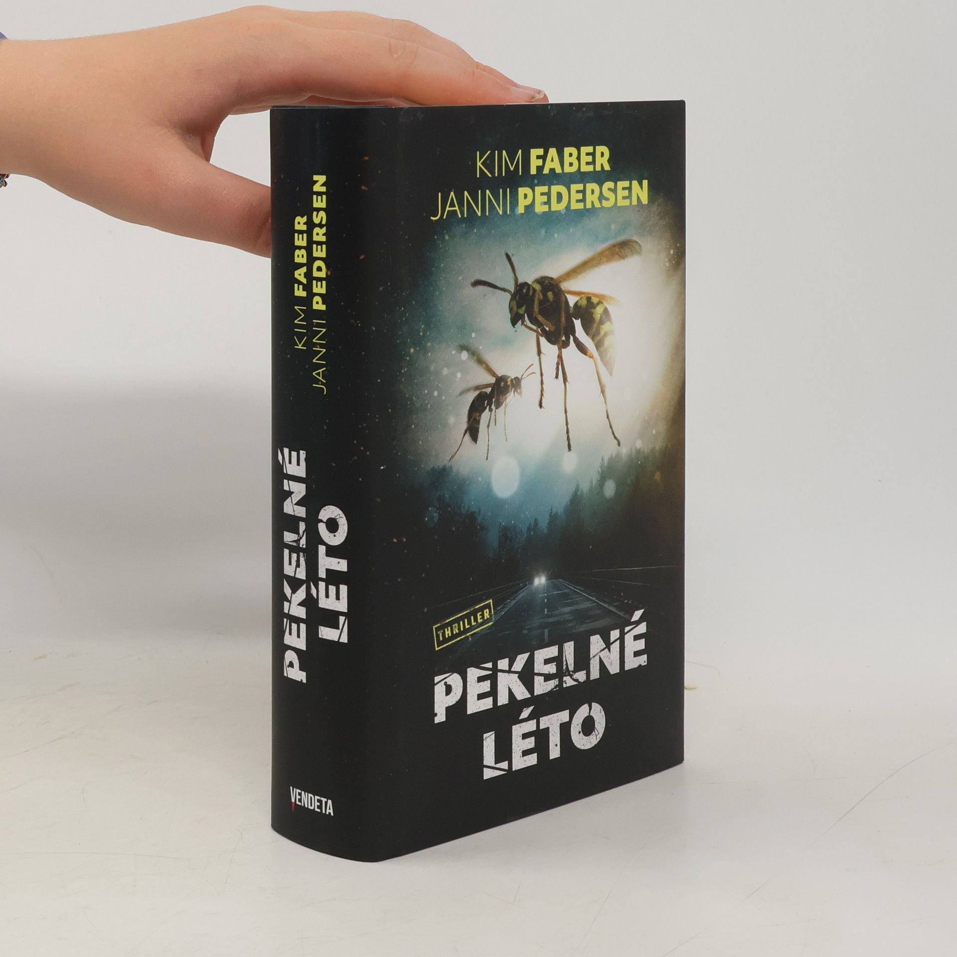 Kim Faber Pekelné léto