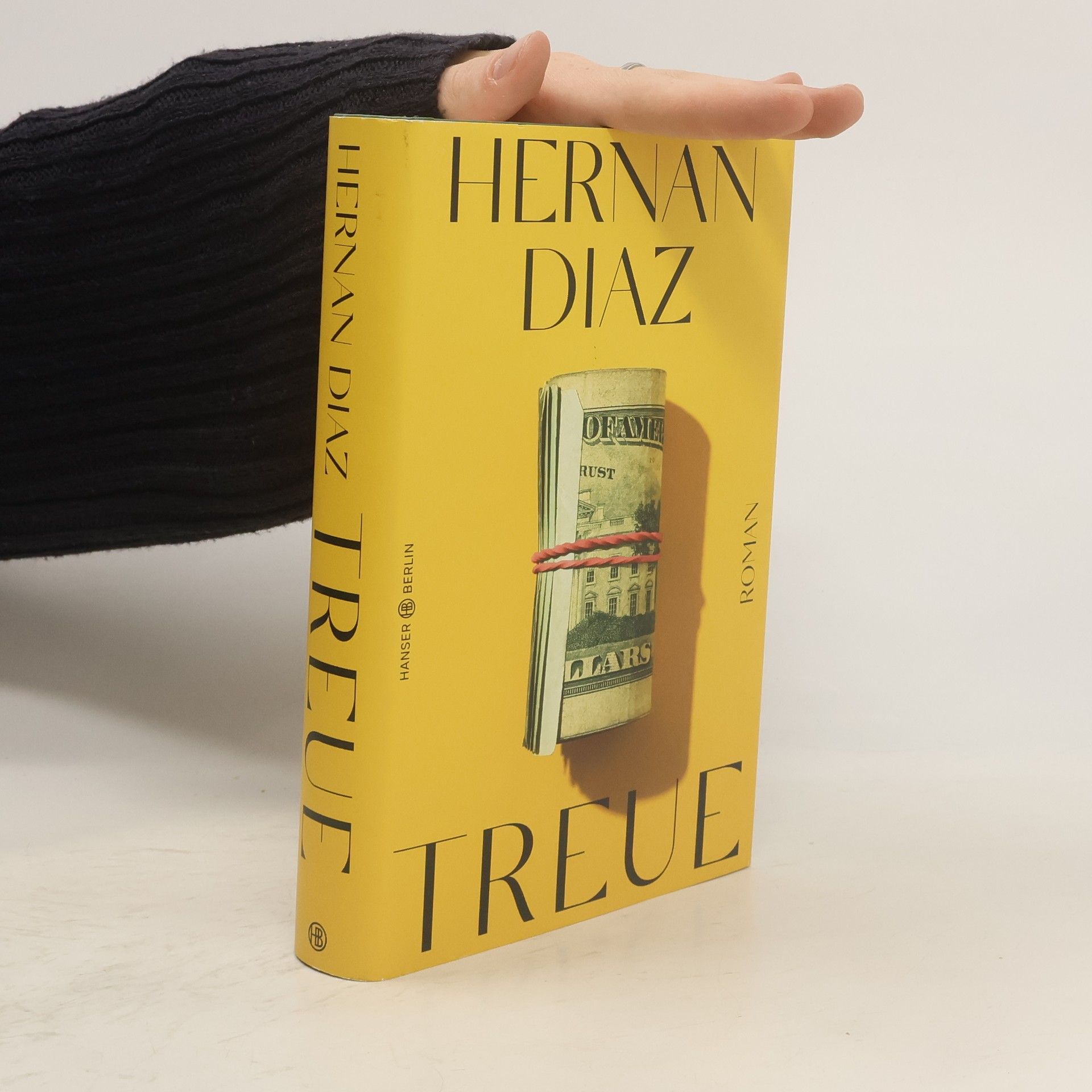 Hernán Díaz Treue