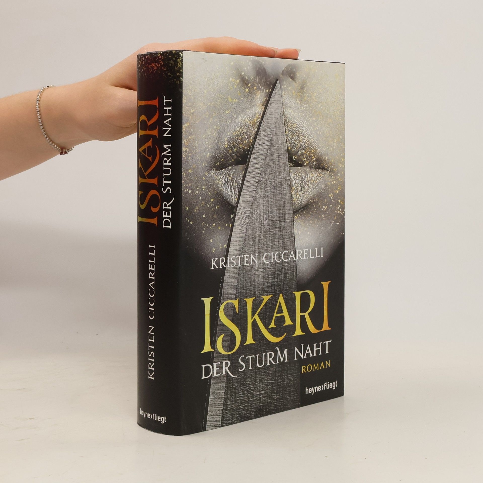 Kristen Ciccarelli Iskari - Der Sturm naht