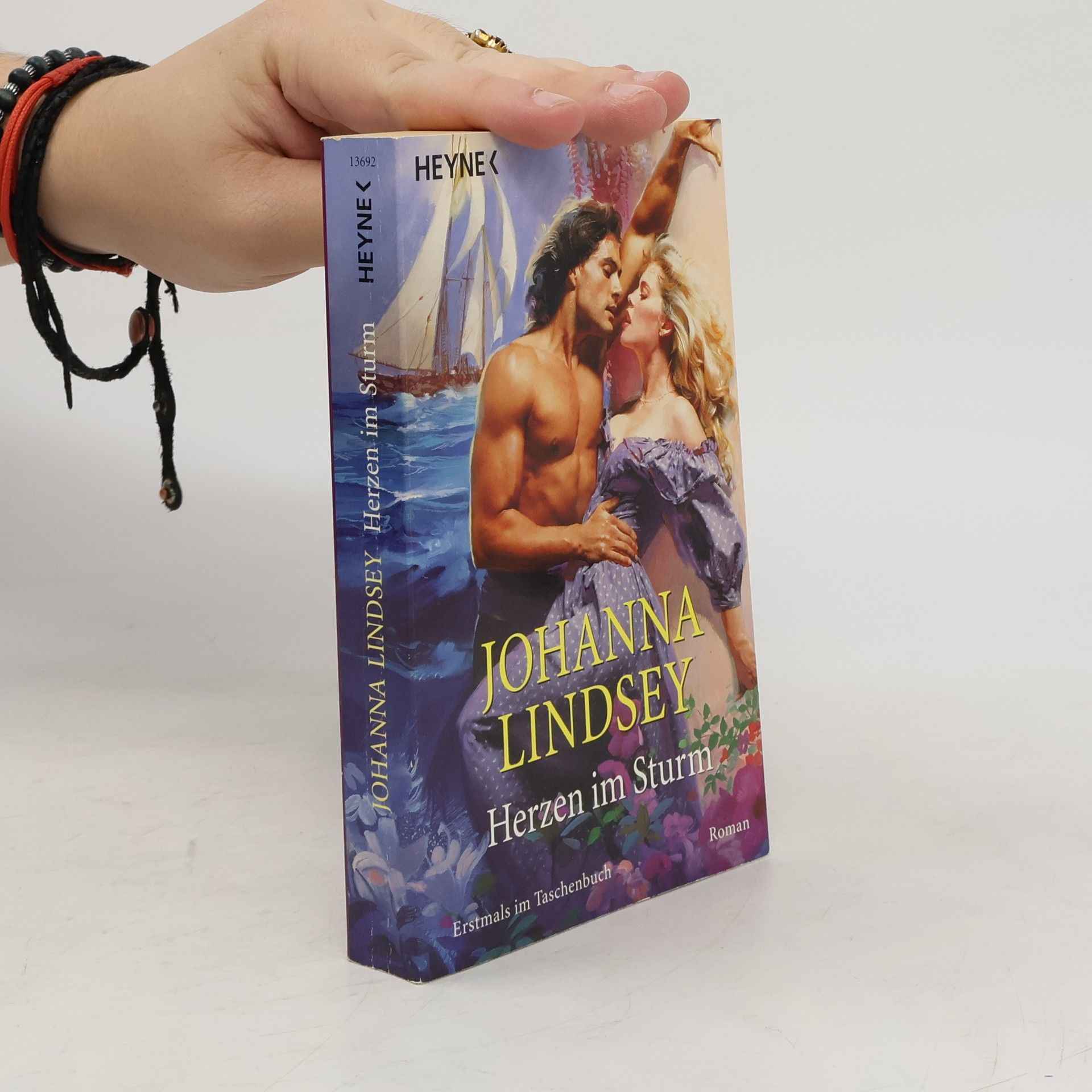 Johanna Lindsey Herzen im Sturm. Roman