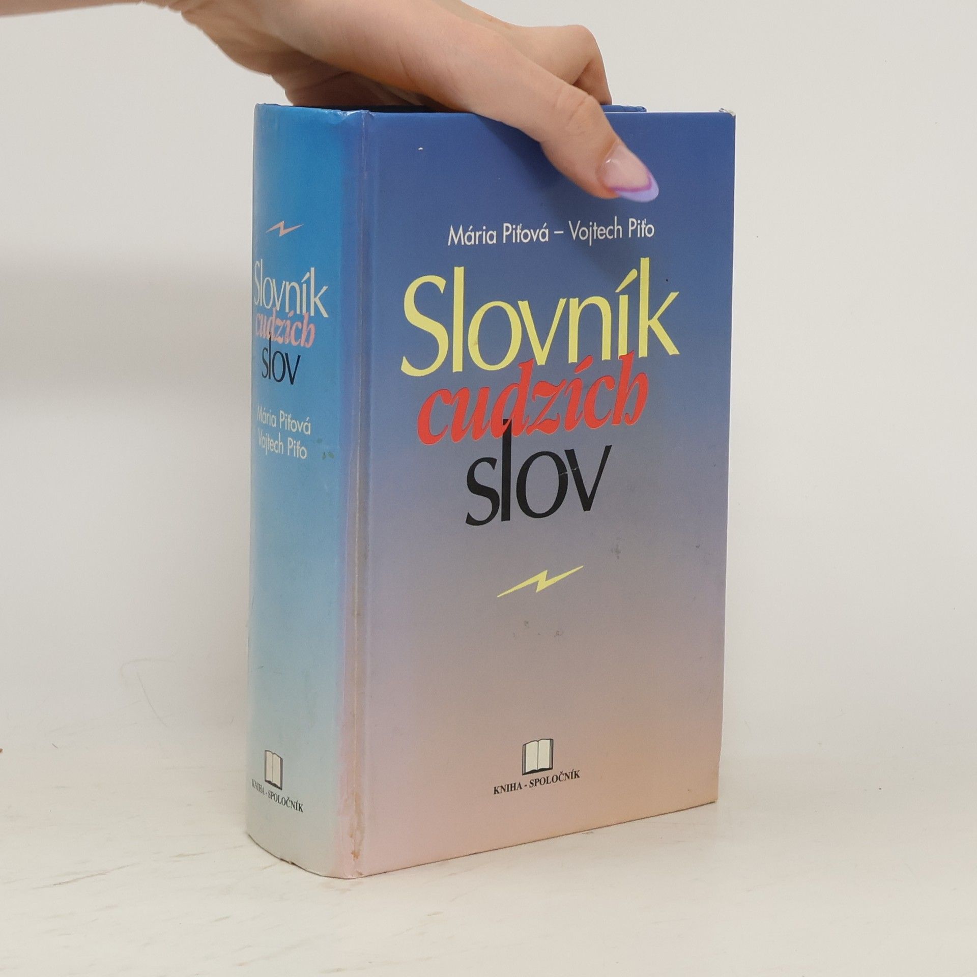 Slovník cudzích slov