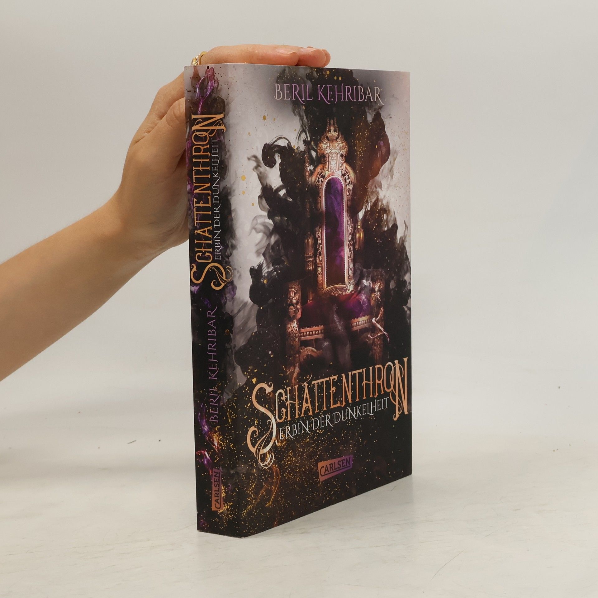 Schattenthron 1: Erbin der Dunkelheit