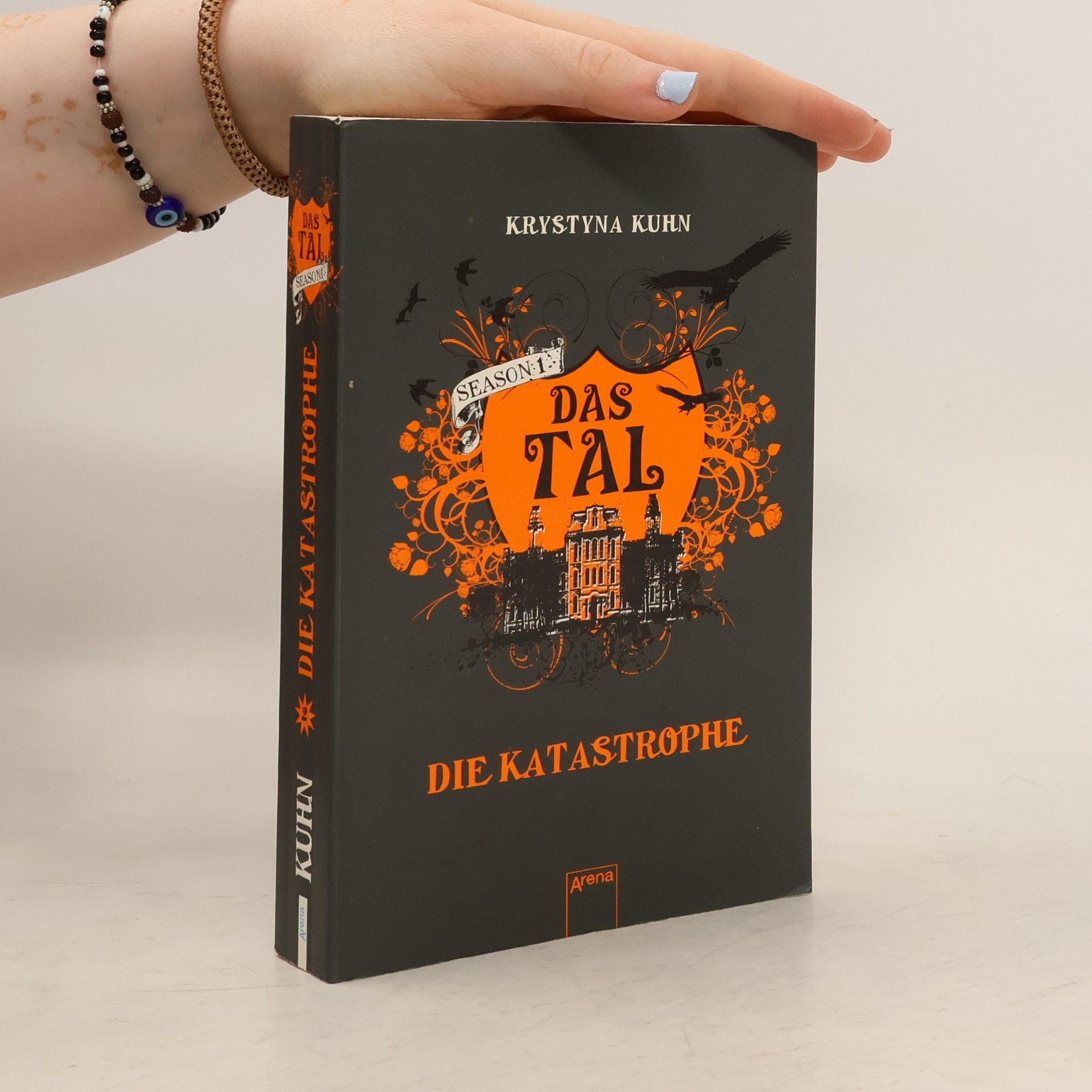 Krystyna Kuhn Das Tal Season 1: Die Katastrophe