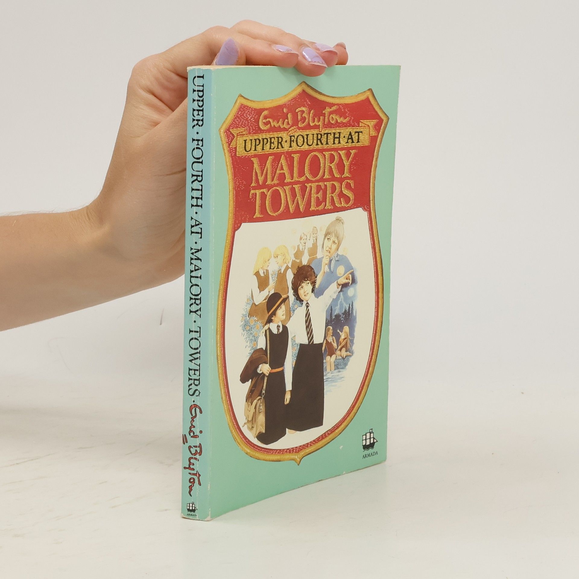 Enid Blyton Upper Fourth at Malory Towers