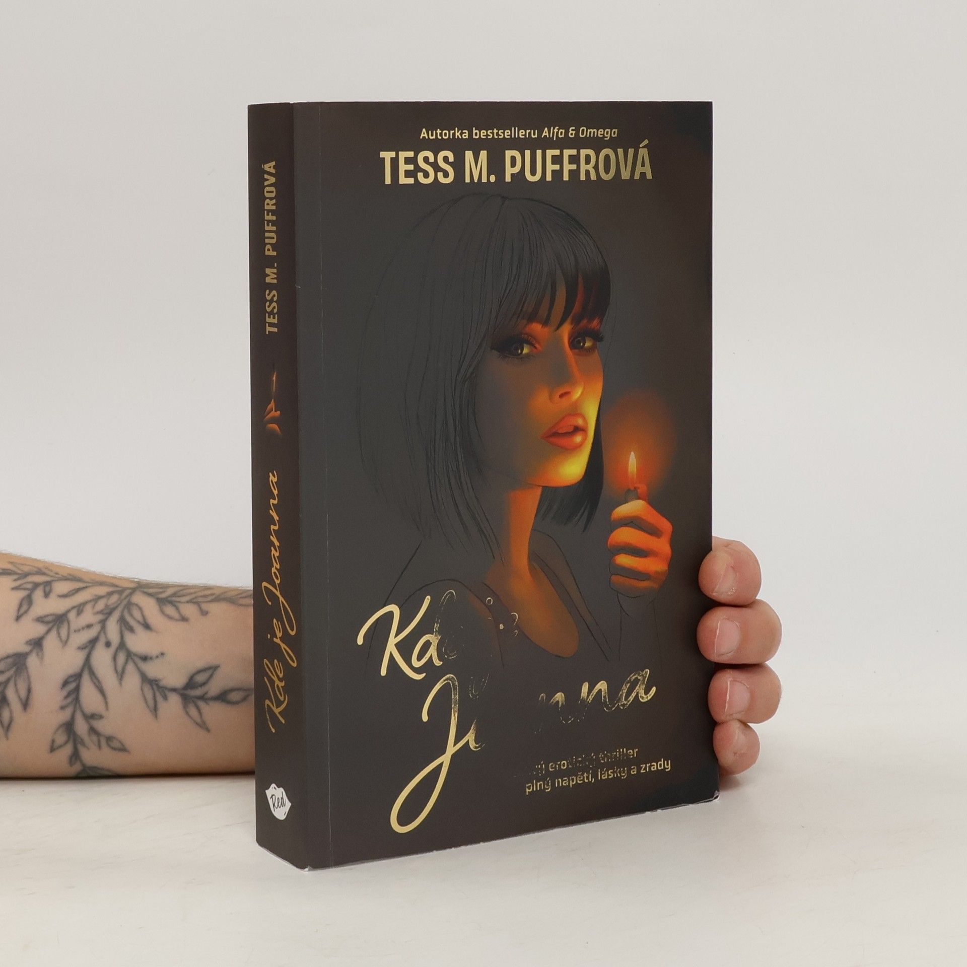 Tess M. Puffrová Kde je Joanna