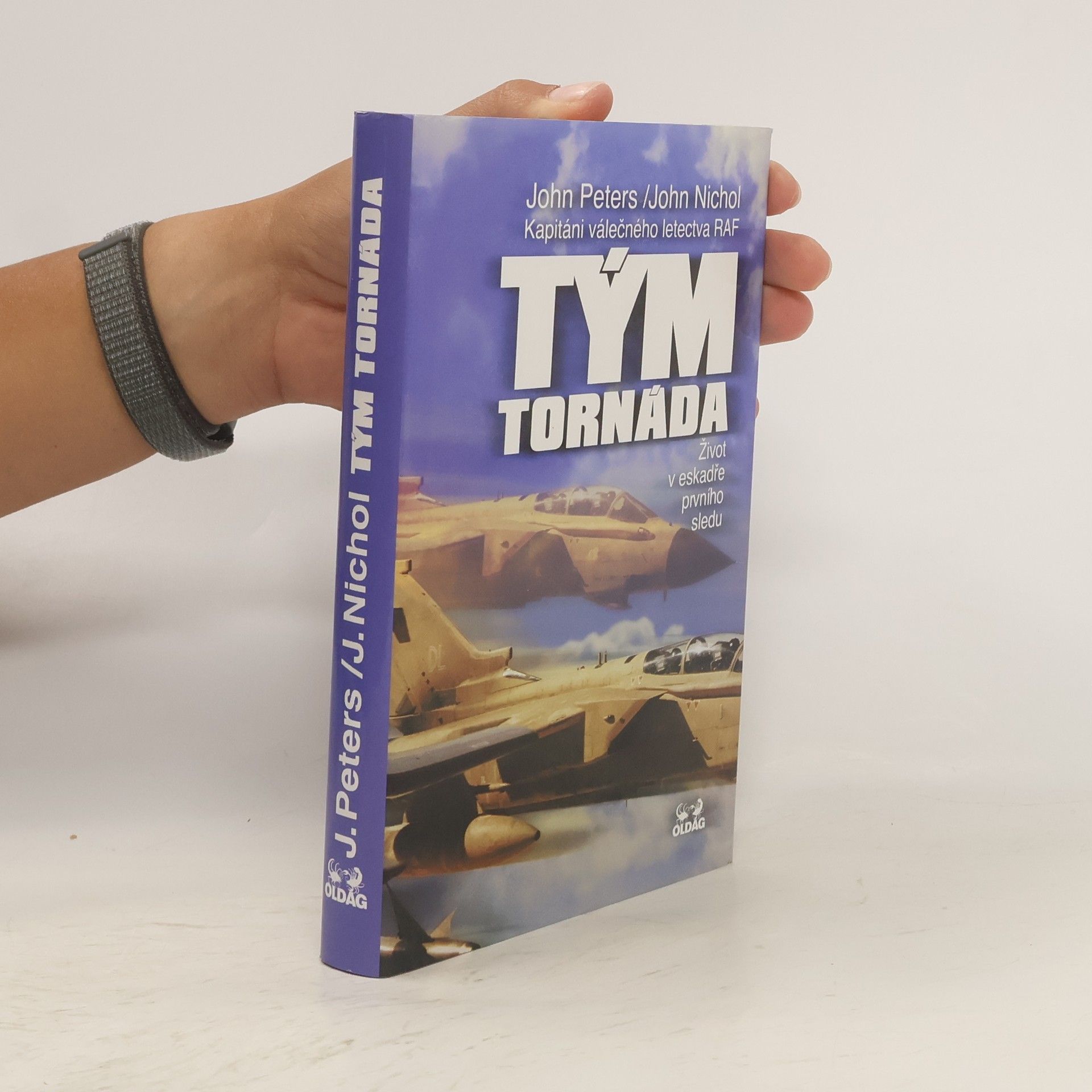 John Nichol Tým tornáda