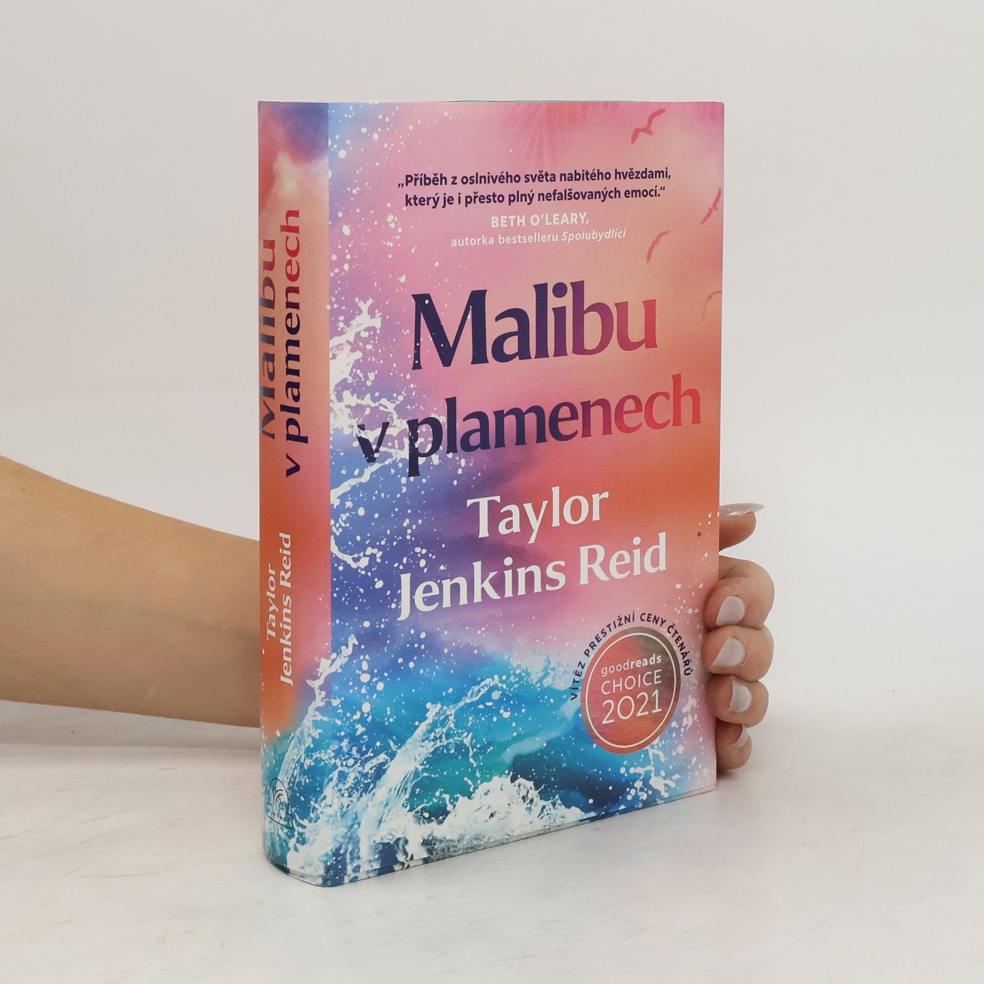Taylor Jenkins Reid Malibu v plamenech