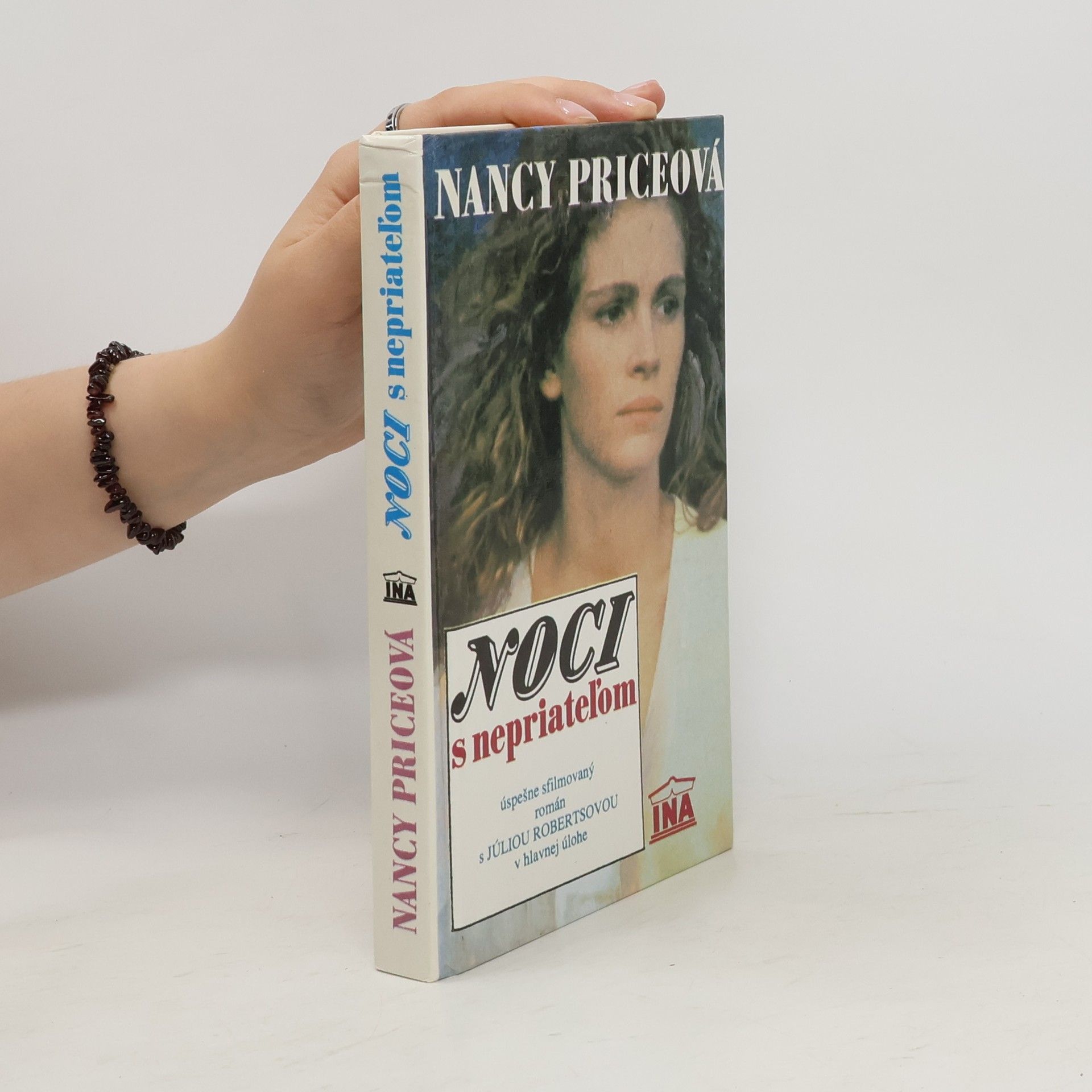 Nancy Price Noci s nepriateľom