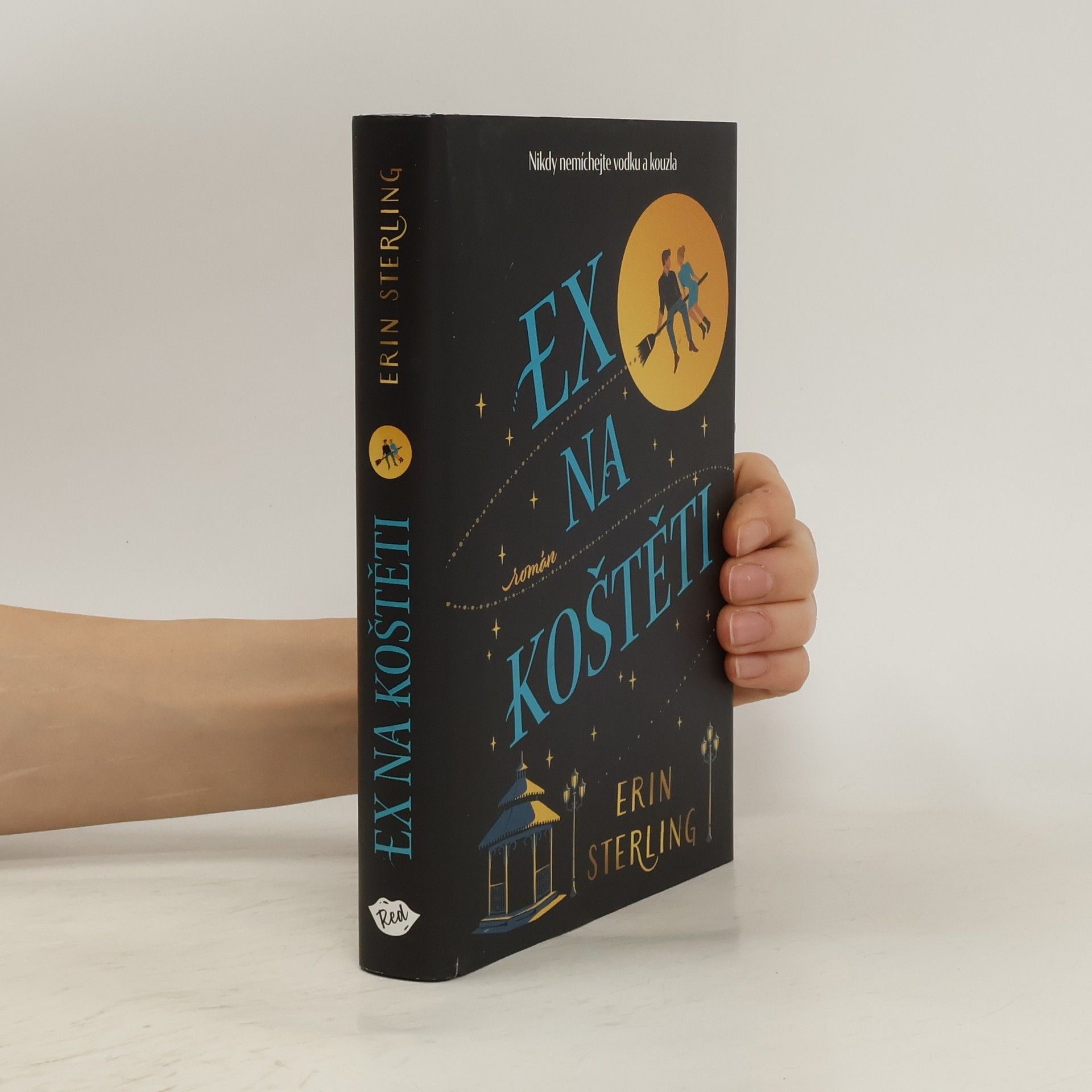 Rachel Hawkins Ex na koštěti