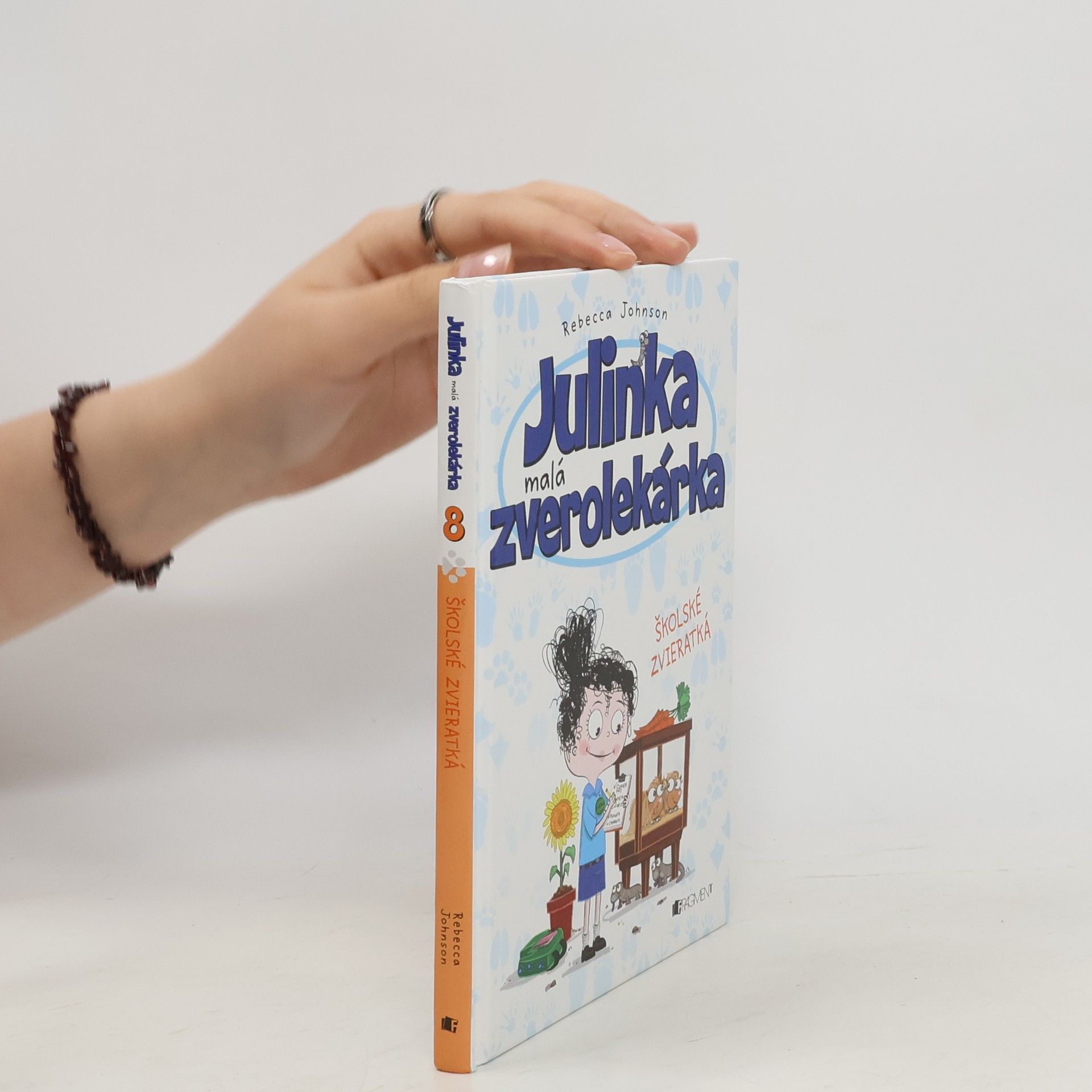Rebecca Johnson Julinka malá zverolekárka Školské zvieratká