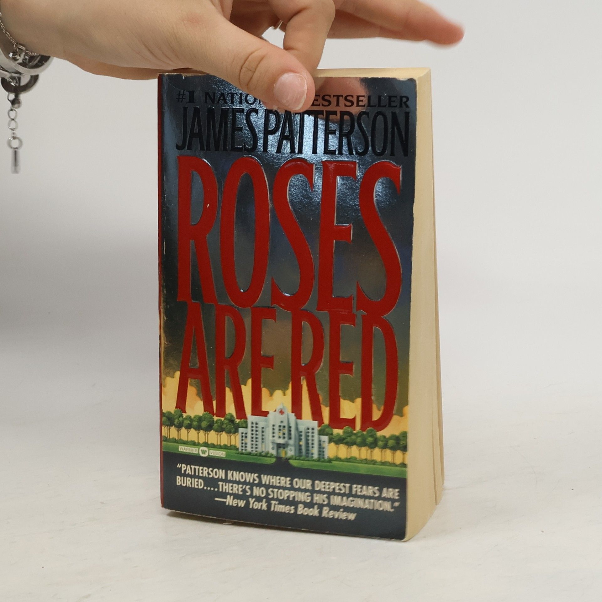 James Patterson Roses are red
