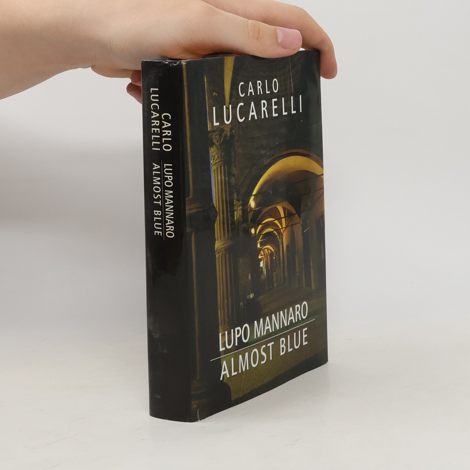 Carlo Lucarelli Lupo mannaro. Almos Blue