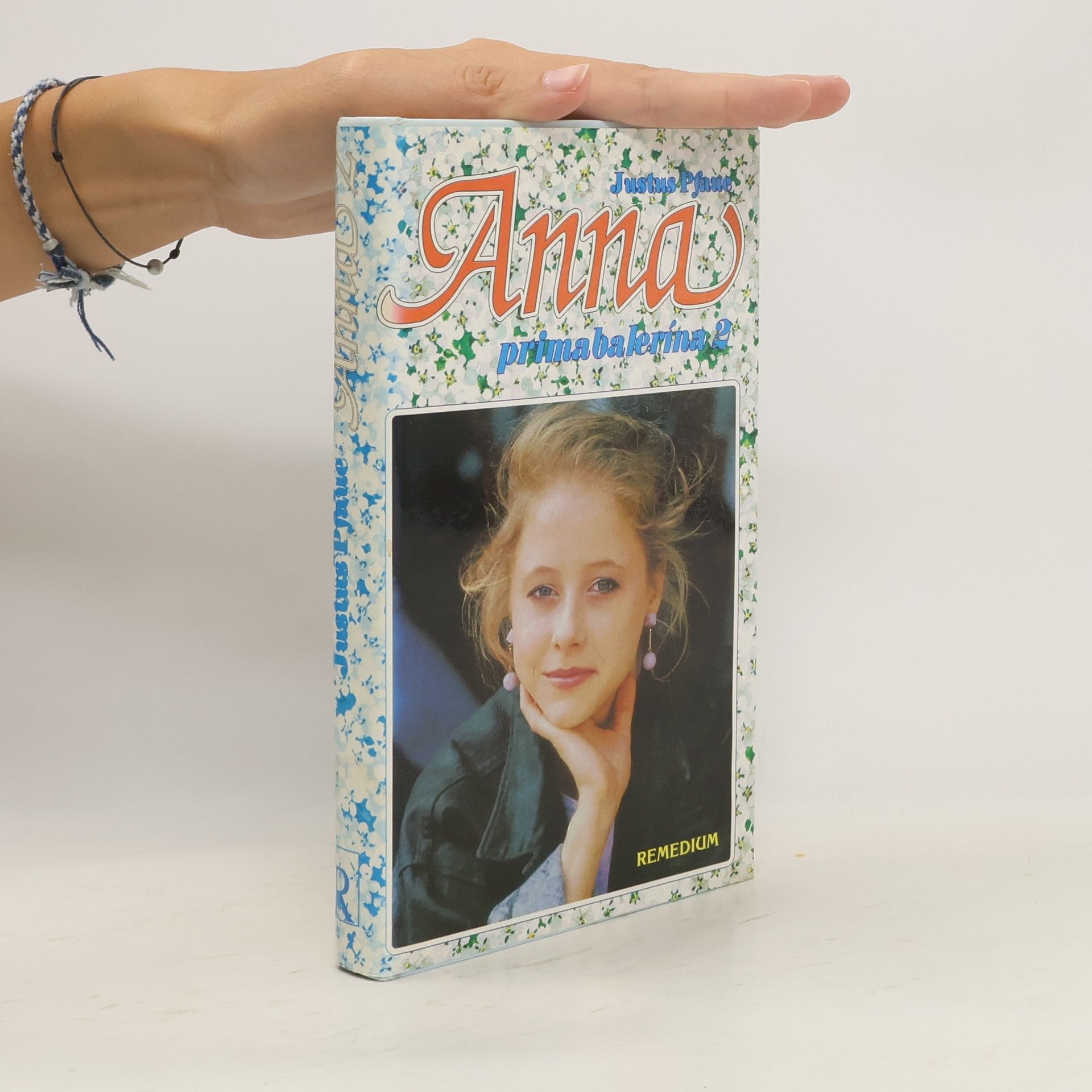 Justus Pfaue Anna primabalerína 2