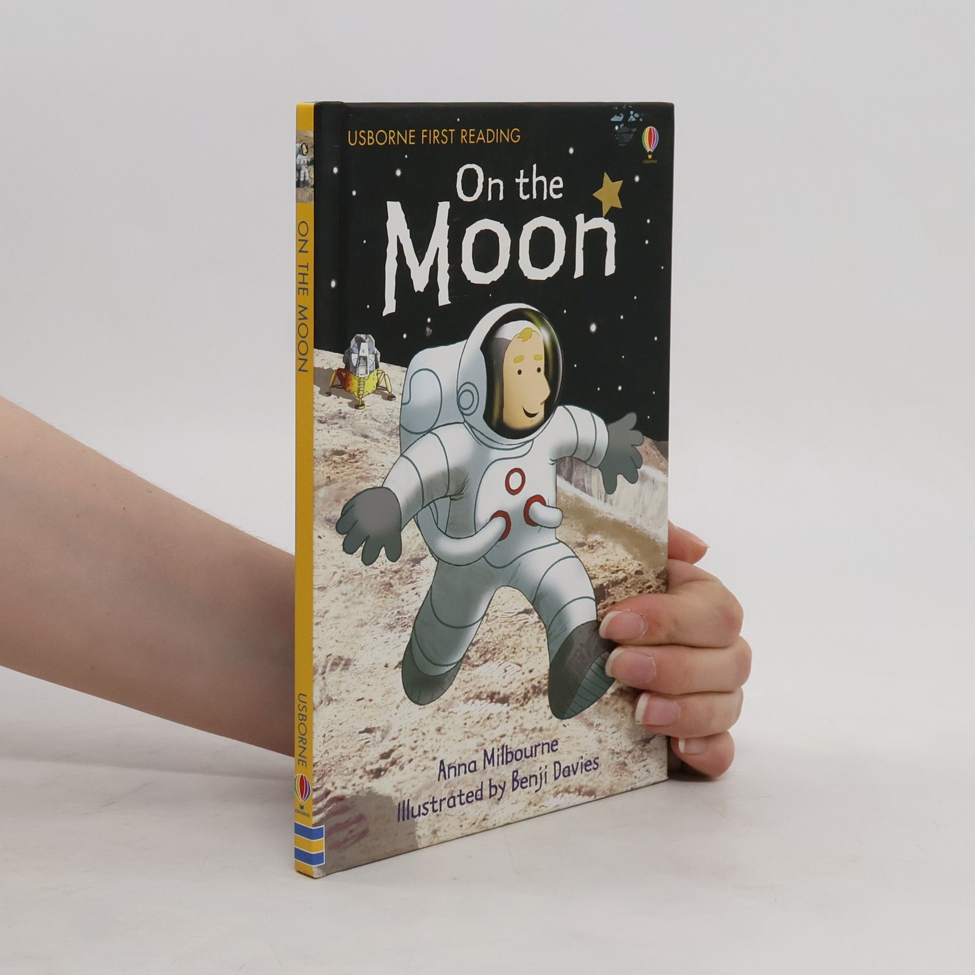 Anna Milbourne On the Moon