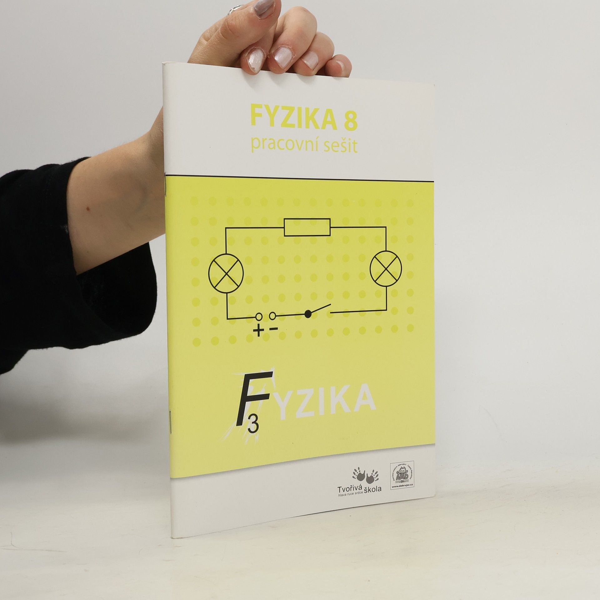 Arnošt Míček Fyzika 8