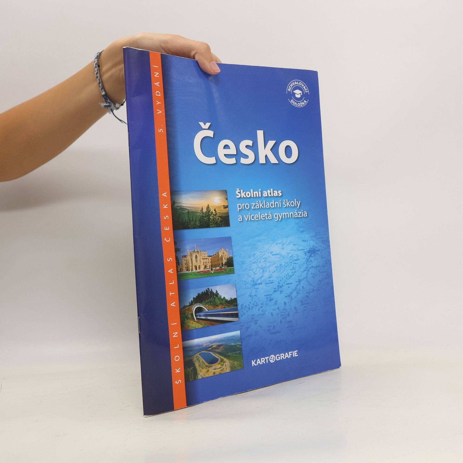 kolektiv Česko: školní atlas pro základní školy a víceletá gymnázia