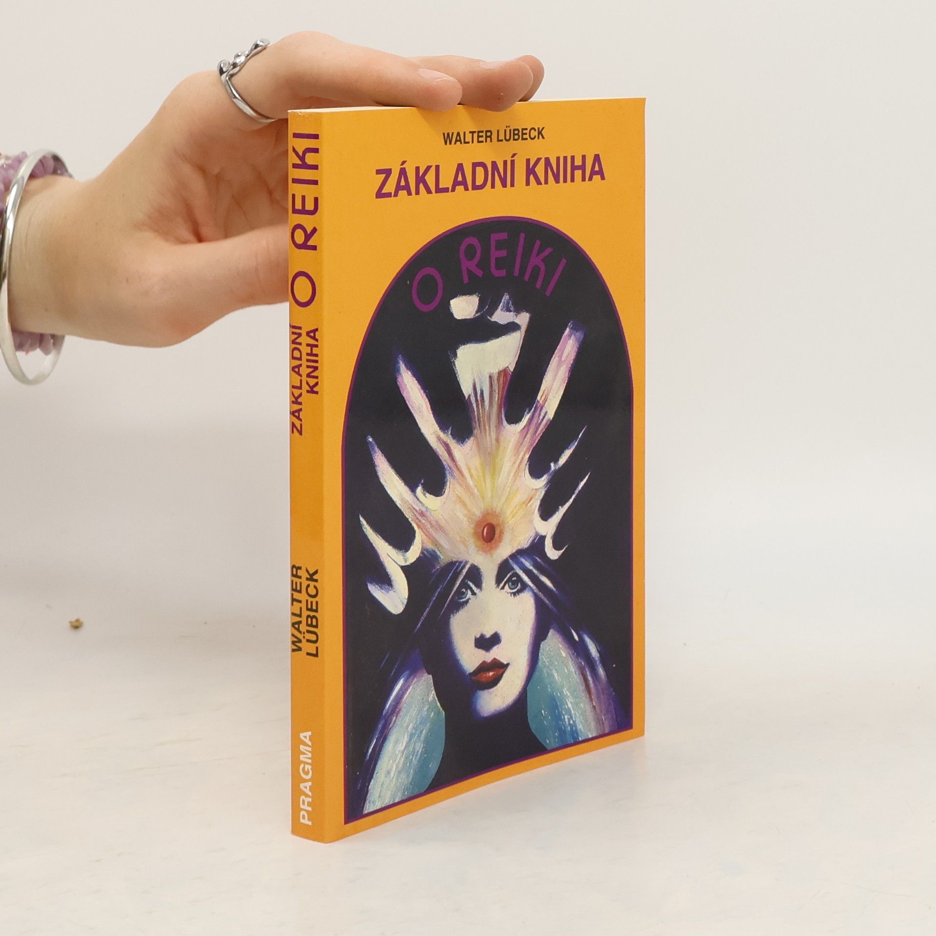 Walter Lübeck Základní kniha o Reiki