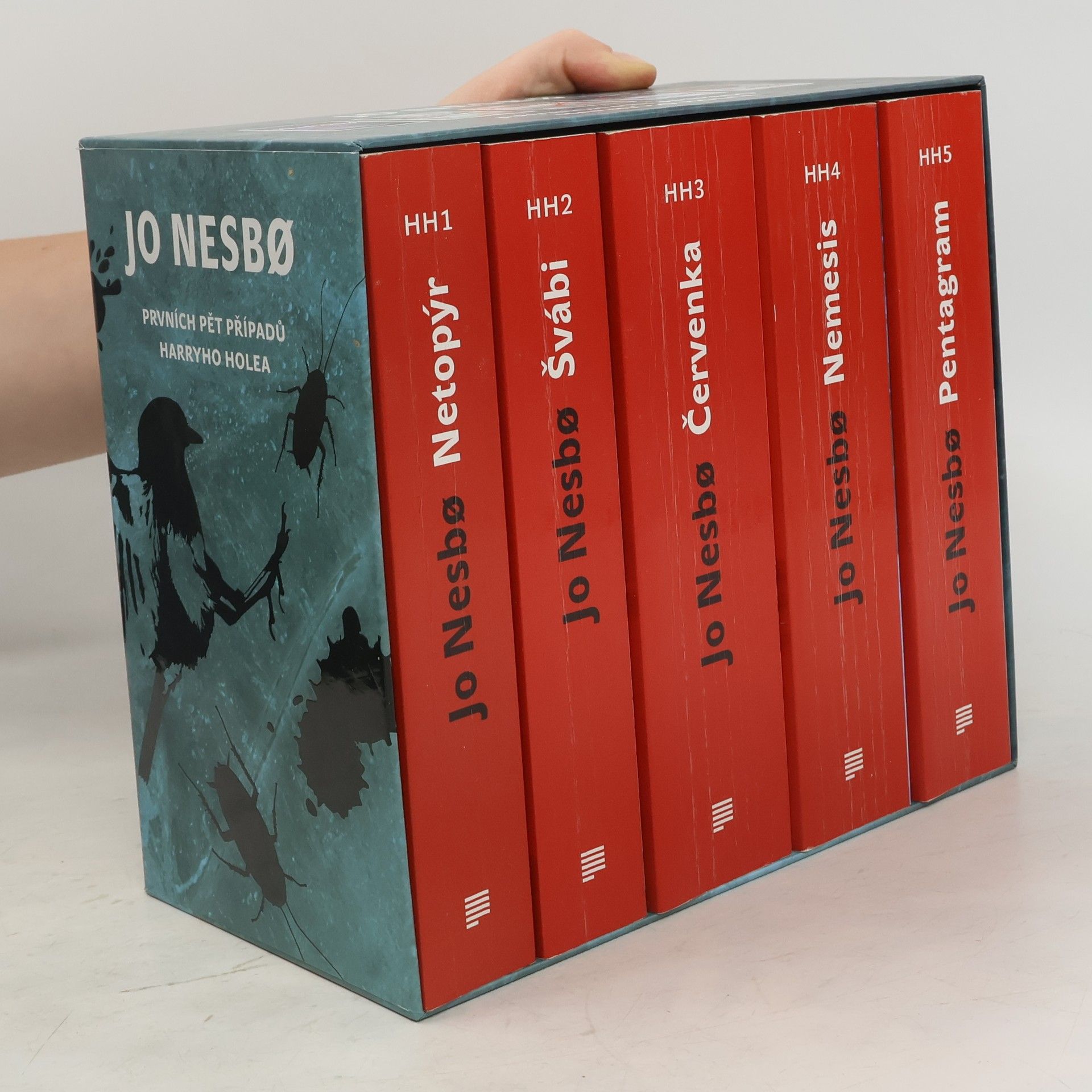 Jo Nesbø Prvních pět případů Harryho Holea (5 svazků v boxu)