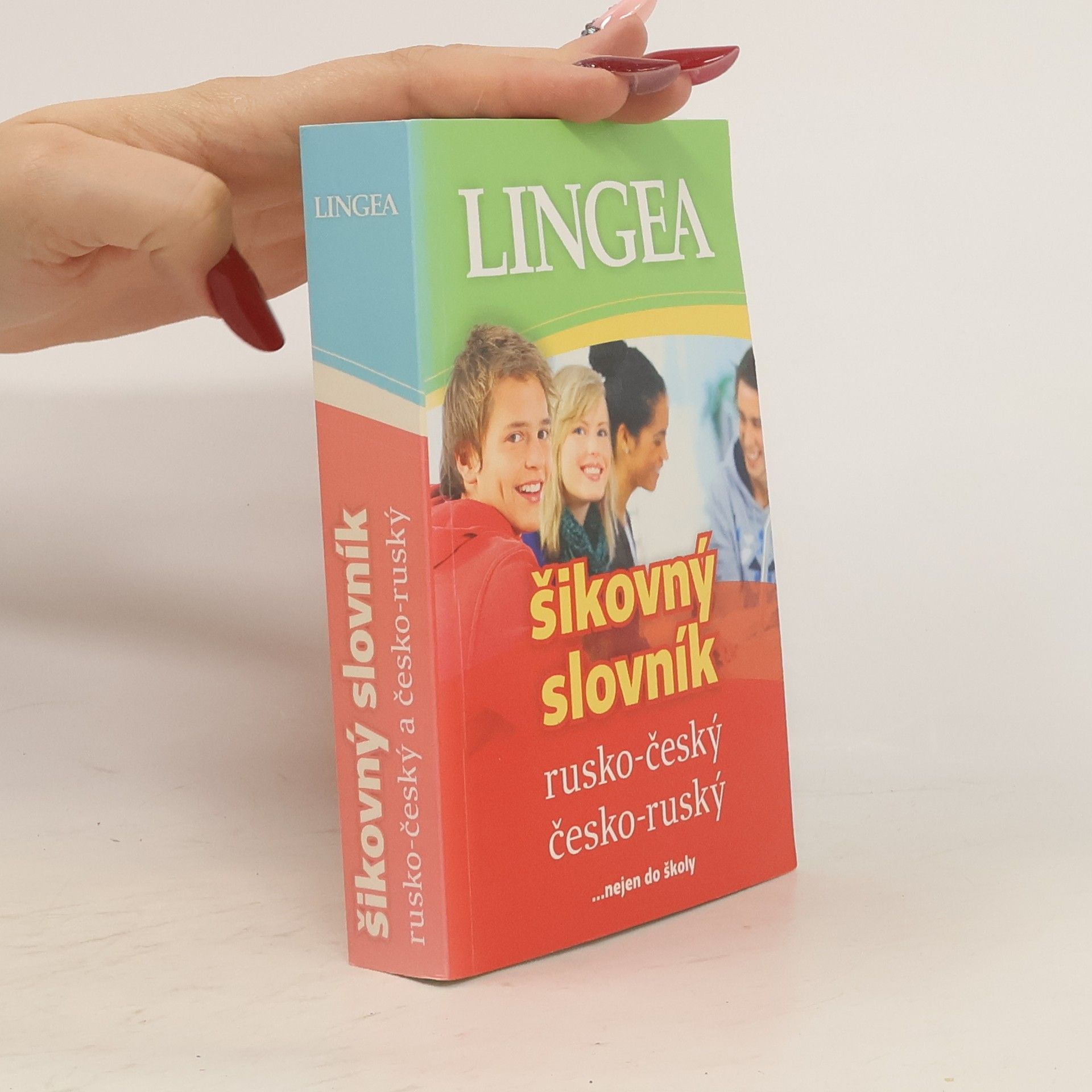 Autorenkollektiv Šikovný slovník rusko-český, česko-ruský