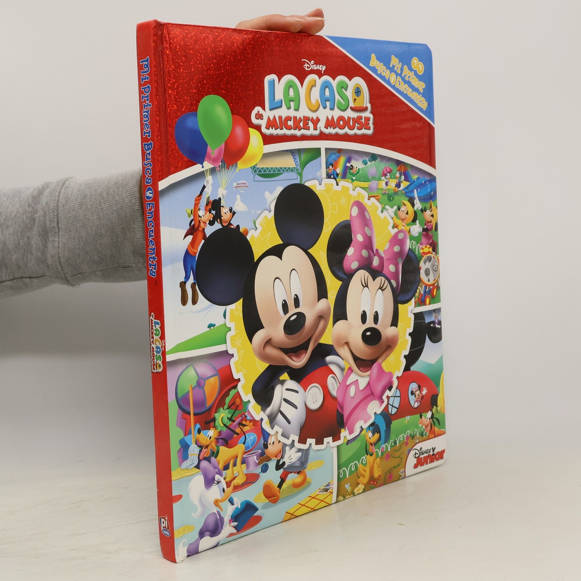 kolektiv La casa de Mickey Mouse