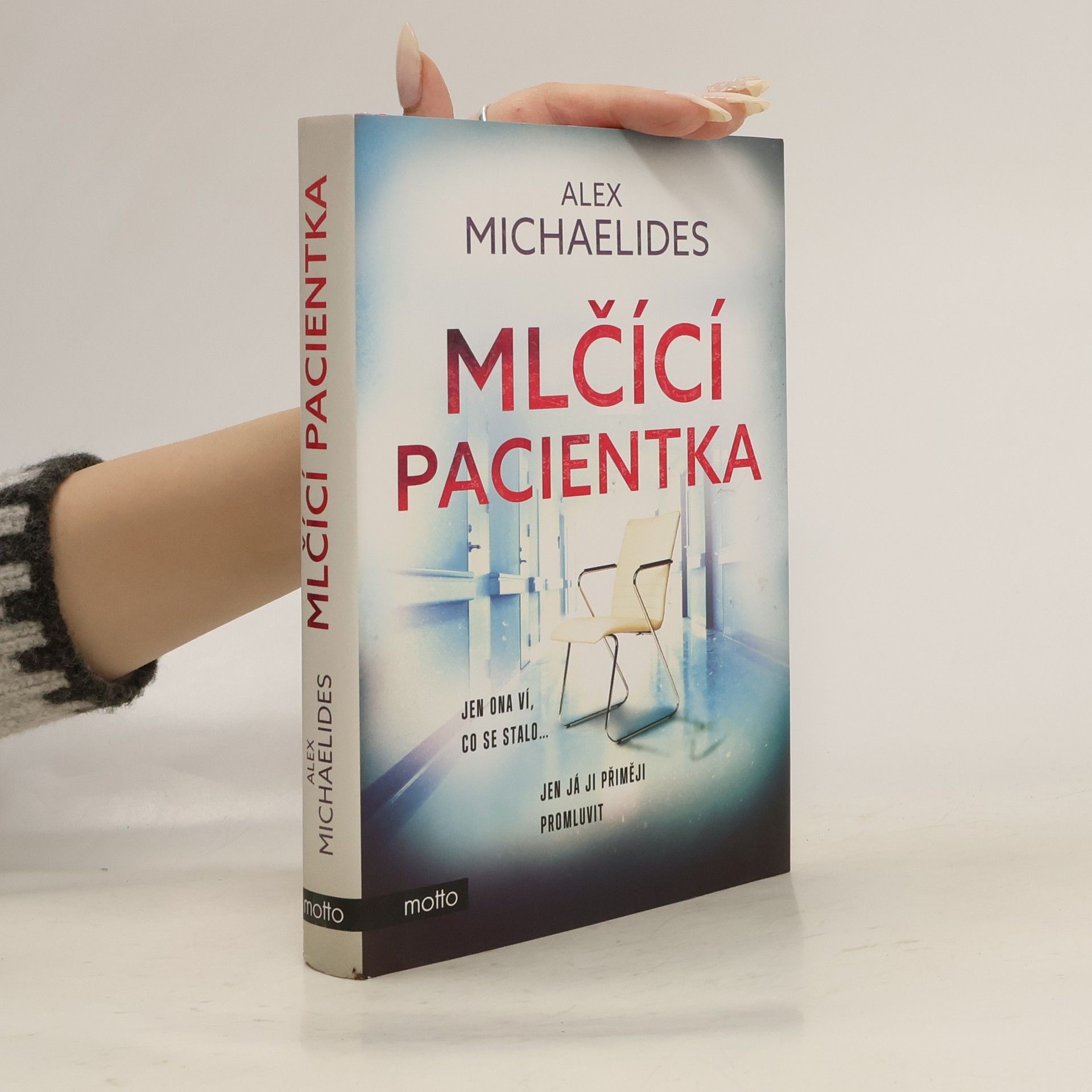 Alex Michaelides Mlčící pacientka