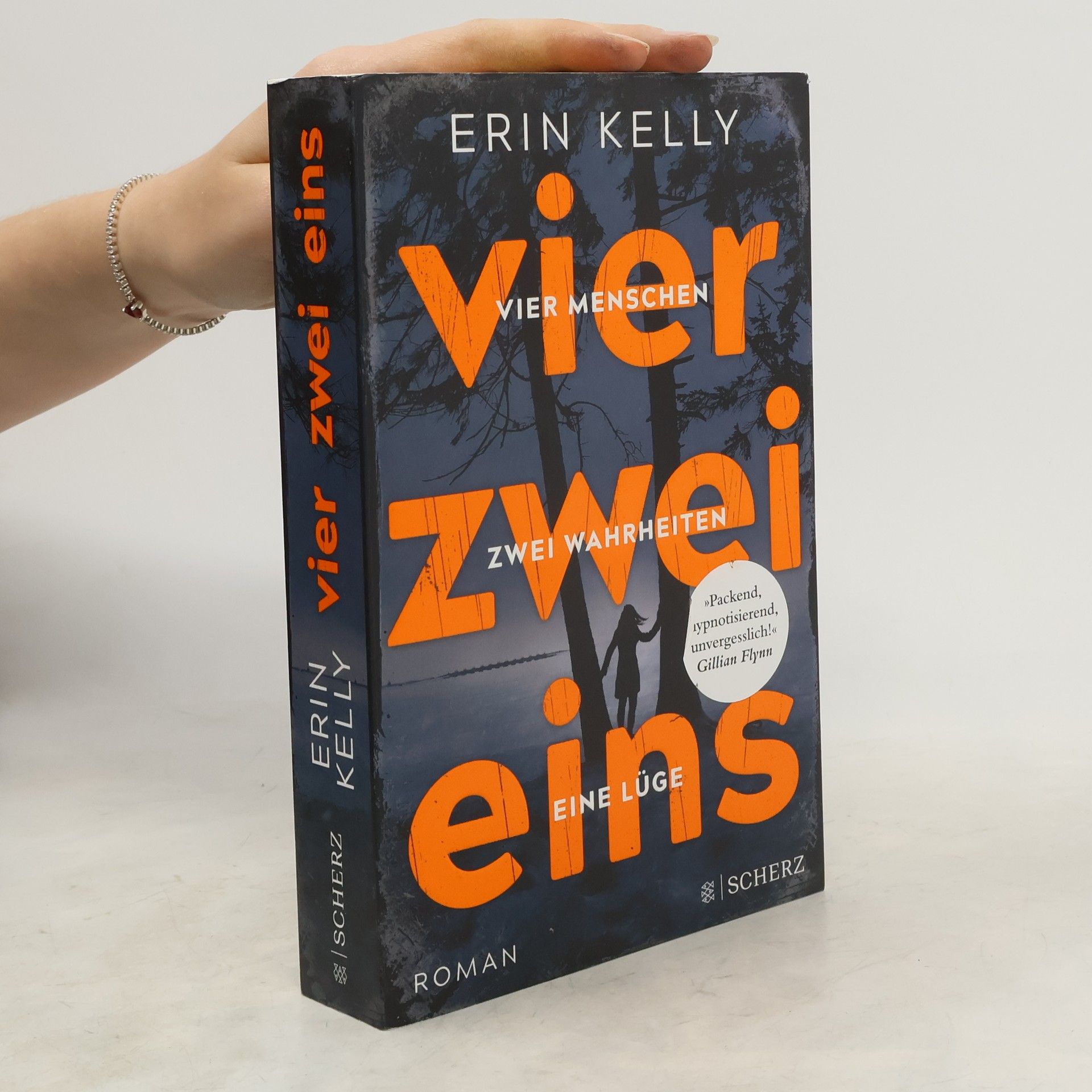 Erin Kelly Vier. zwei. eins.